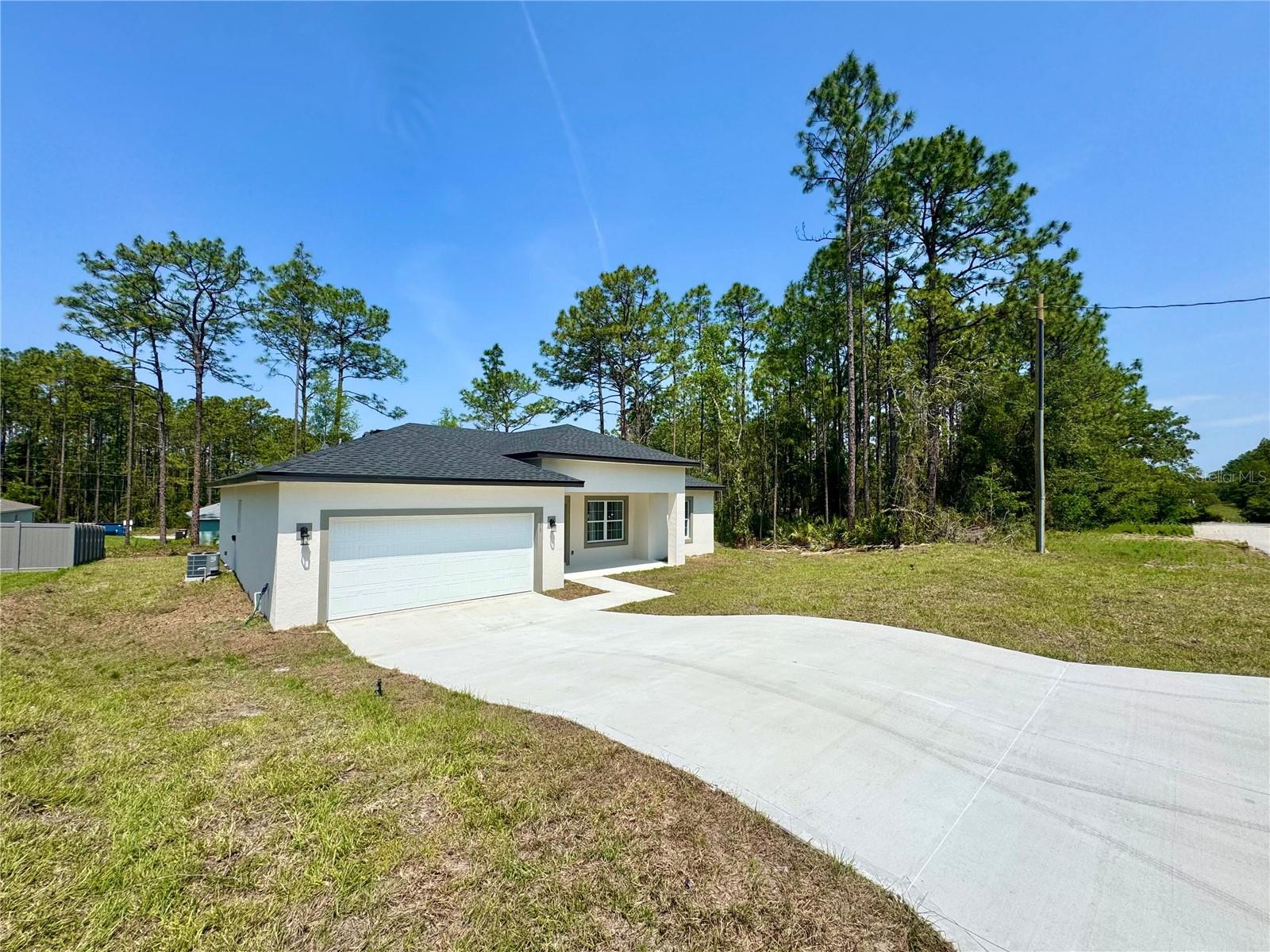 Image 3 of 26 For 7578 Primrose Drive