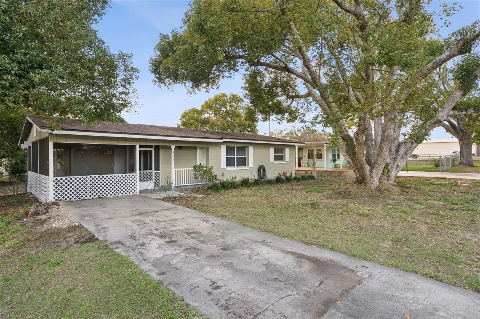 Image 4 of 20 For 902 Galena Avenue