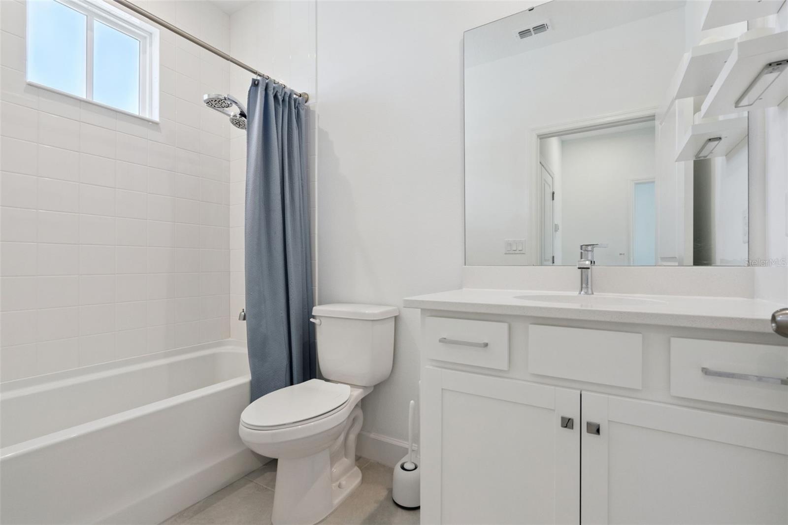 Image 36 of 64 For 7573 Estuary Lake Loop