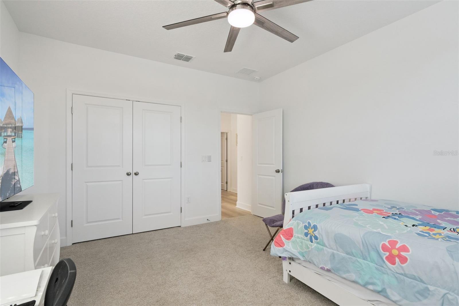 Image 38 of 64 For 7573 Estuary Lake Loop