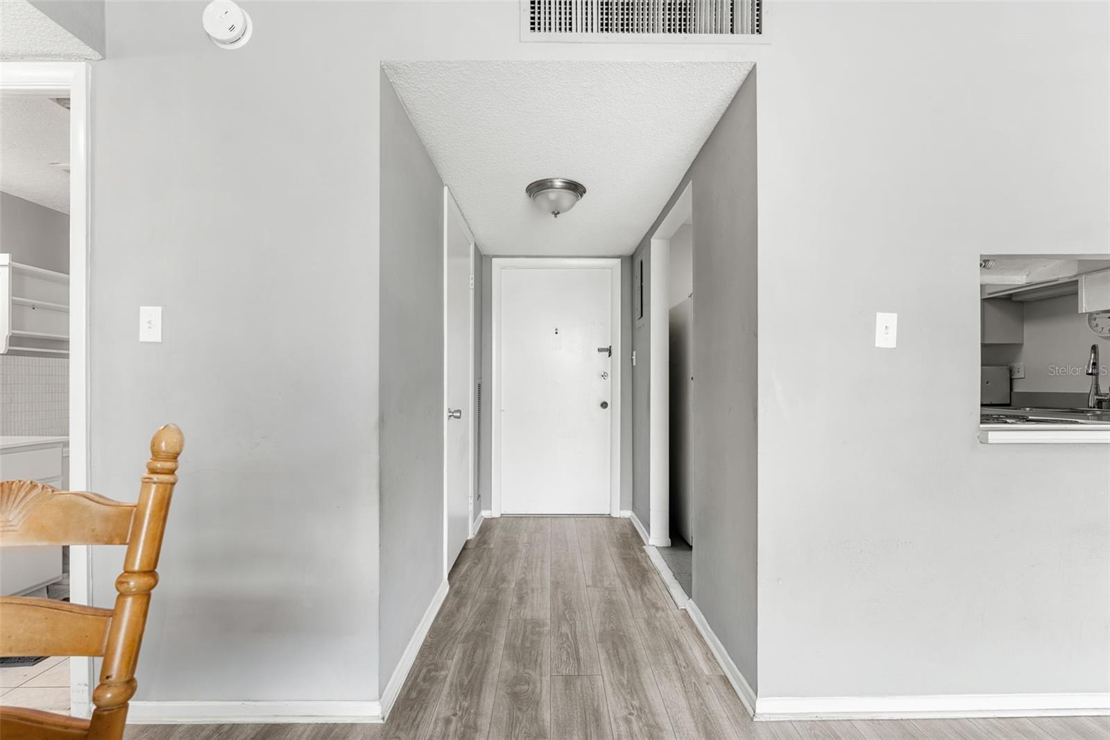 Image 10 of 34 For 3190 Atlantic Avenue 124