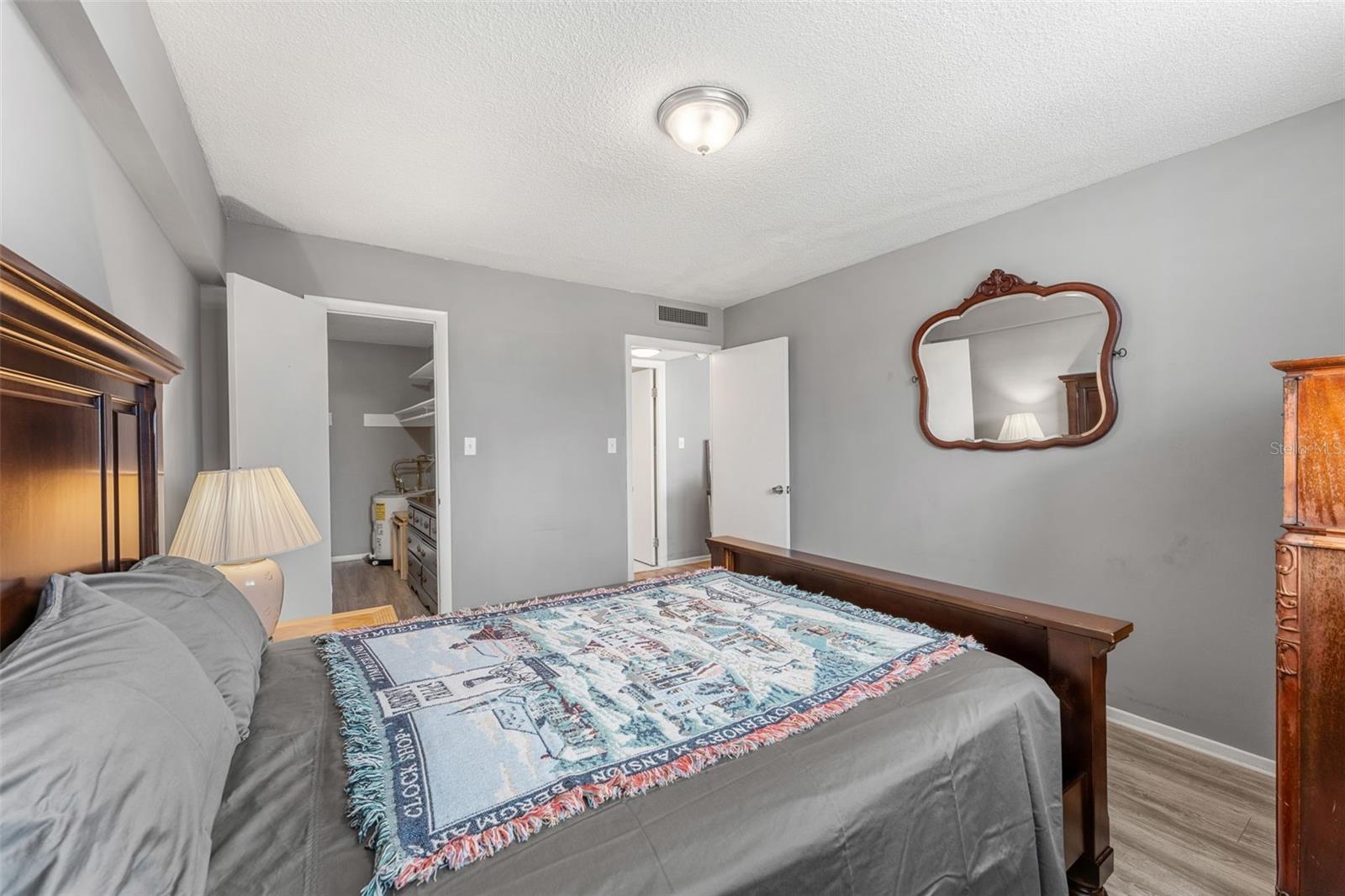 Image 16 of 34 For 3190 Atlantic Avenue 124