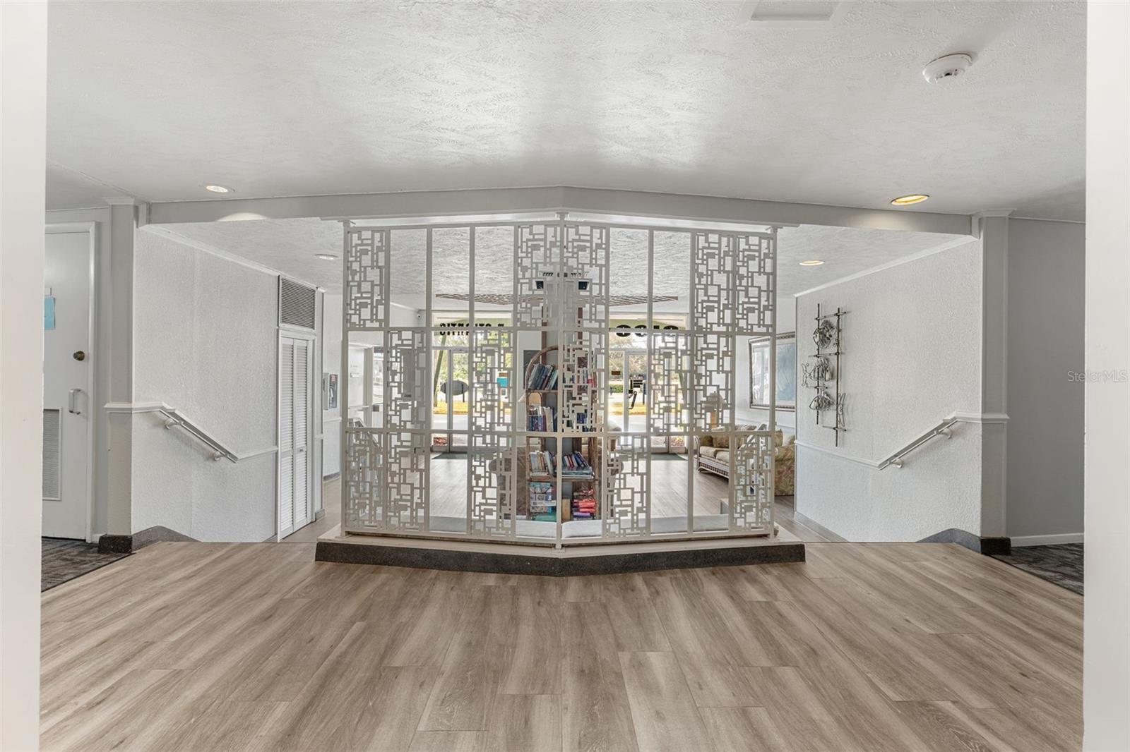 Image 23 of 34 For 3190 Atlantic Avenue 124