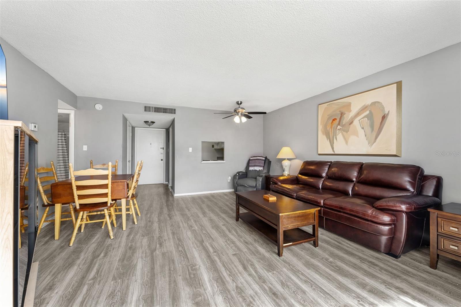 Image 9 of 34 For 3190 Atlantic Avenue 124