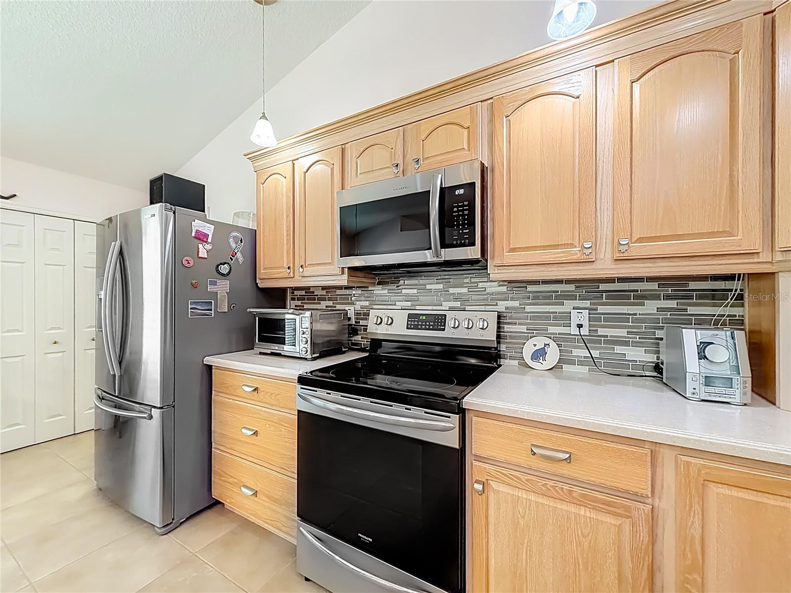 Image 10 of 72 For 9451 12th Court