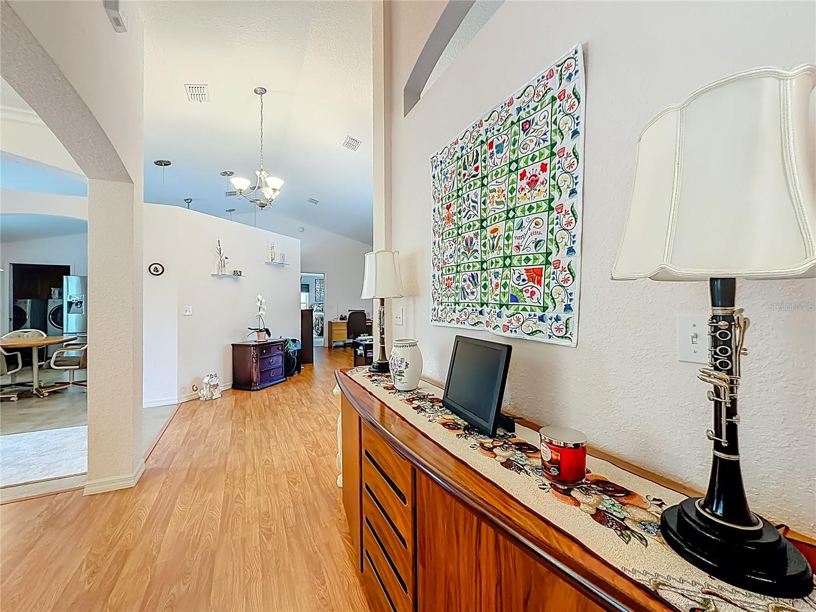 Image 19 of 72 For 9451 12th Court