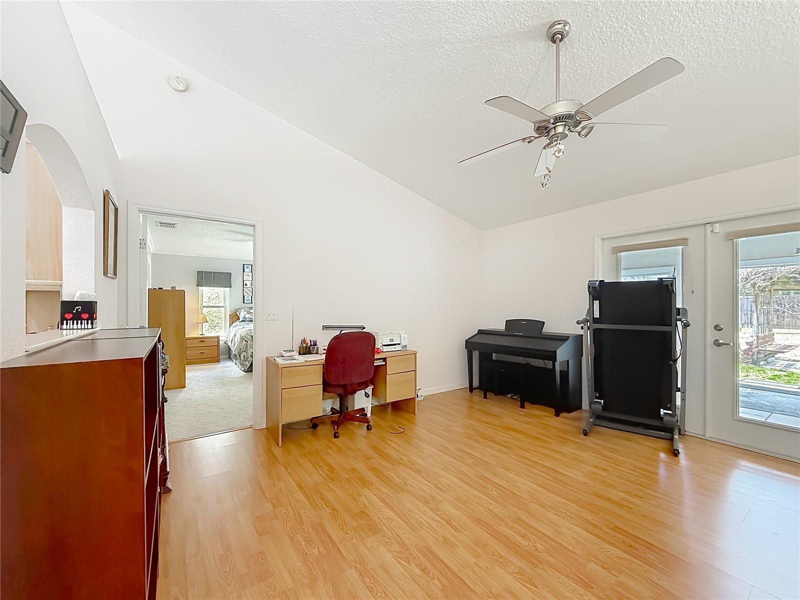 Image 25 of 72 For 9451 12th Court