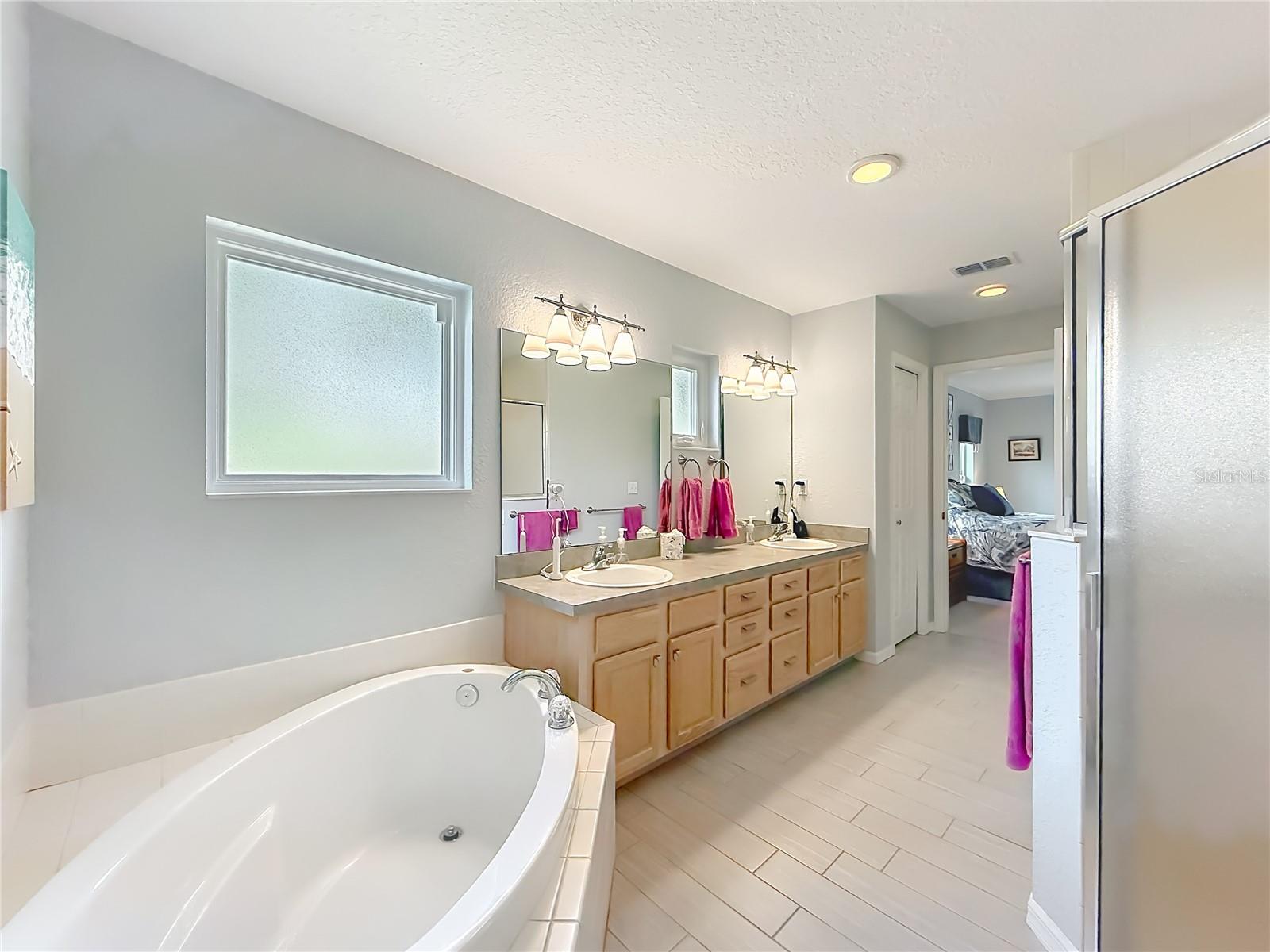 Image 31 of 72 For 9451 12th Court