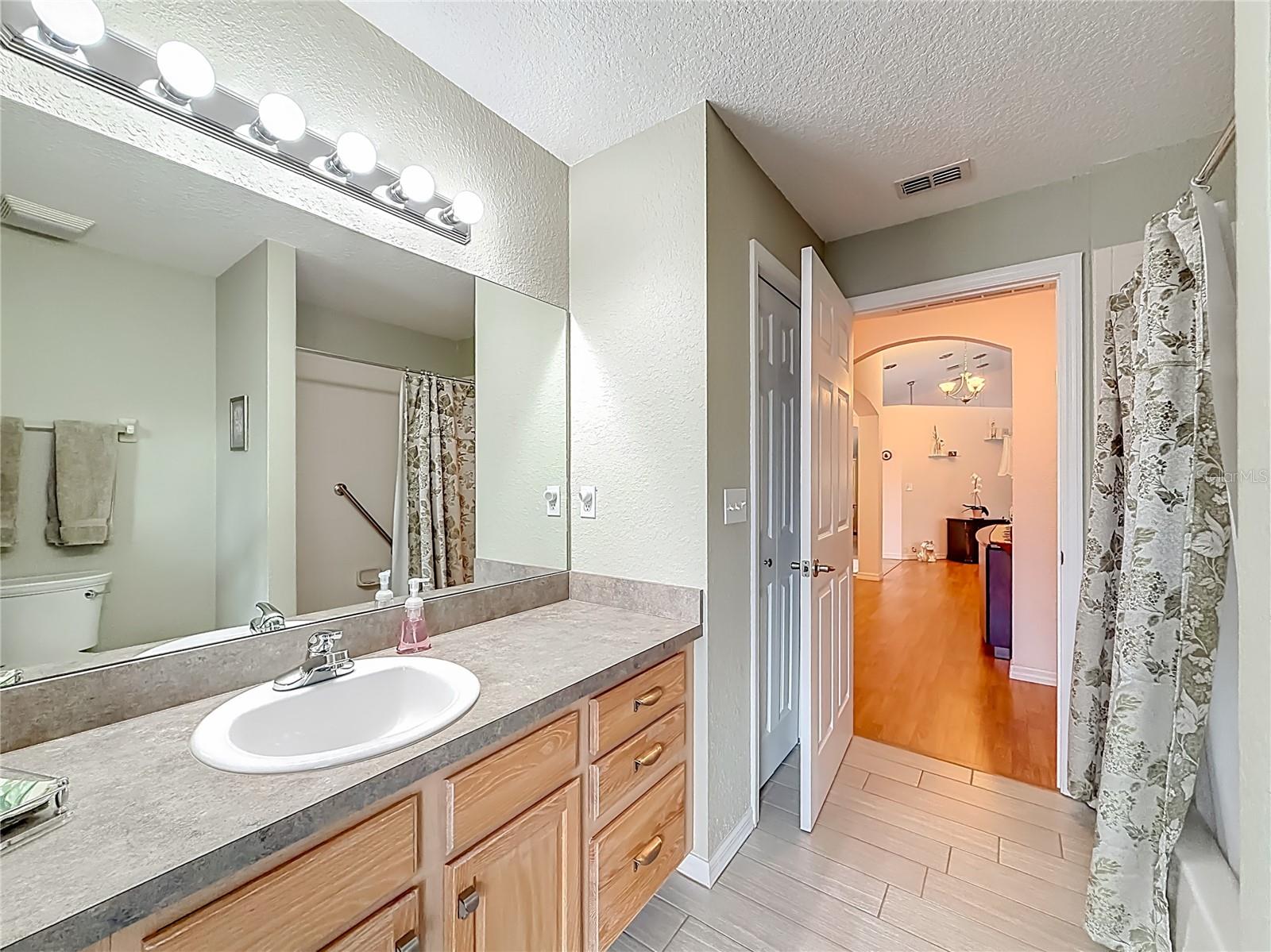 Image 41 of 72 For 9451 12th Court