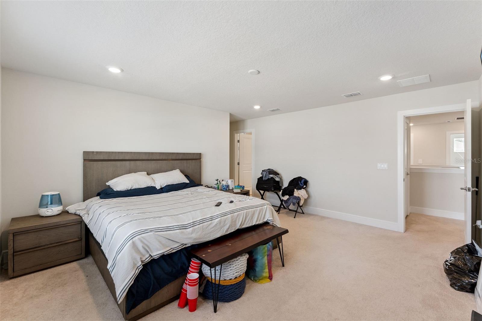 Image 13 of 43 For 4008 Meandering Bay Drive