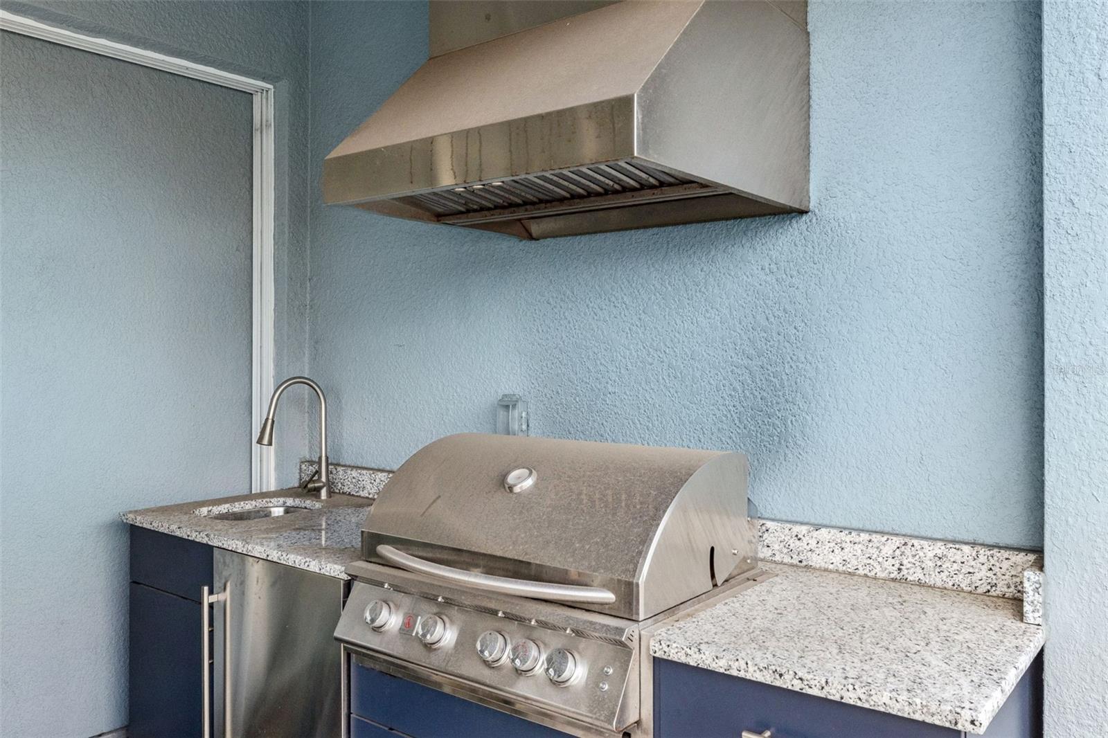 Image 30 of 43 For 4008 Meandering Bay Drive