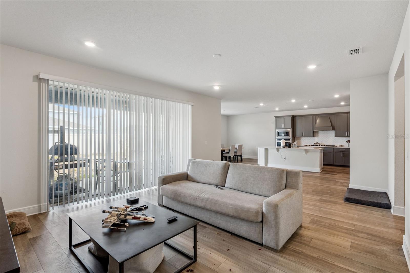 Image 5 of 43 For 4008 Meandering Bay Drive