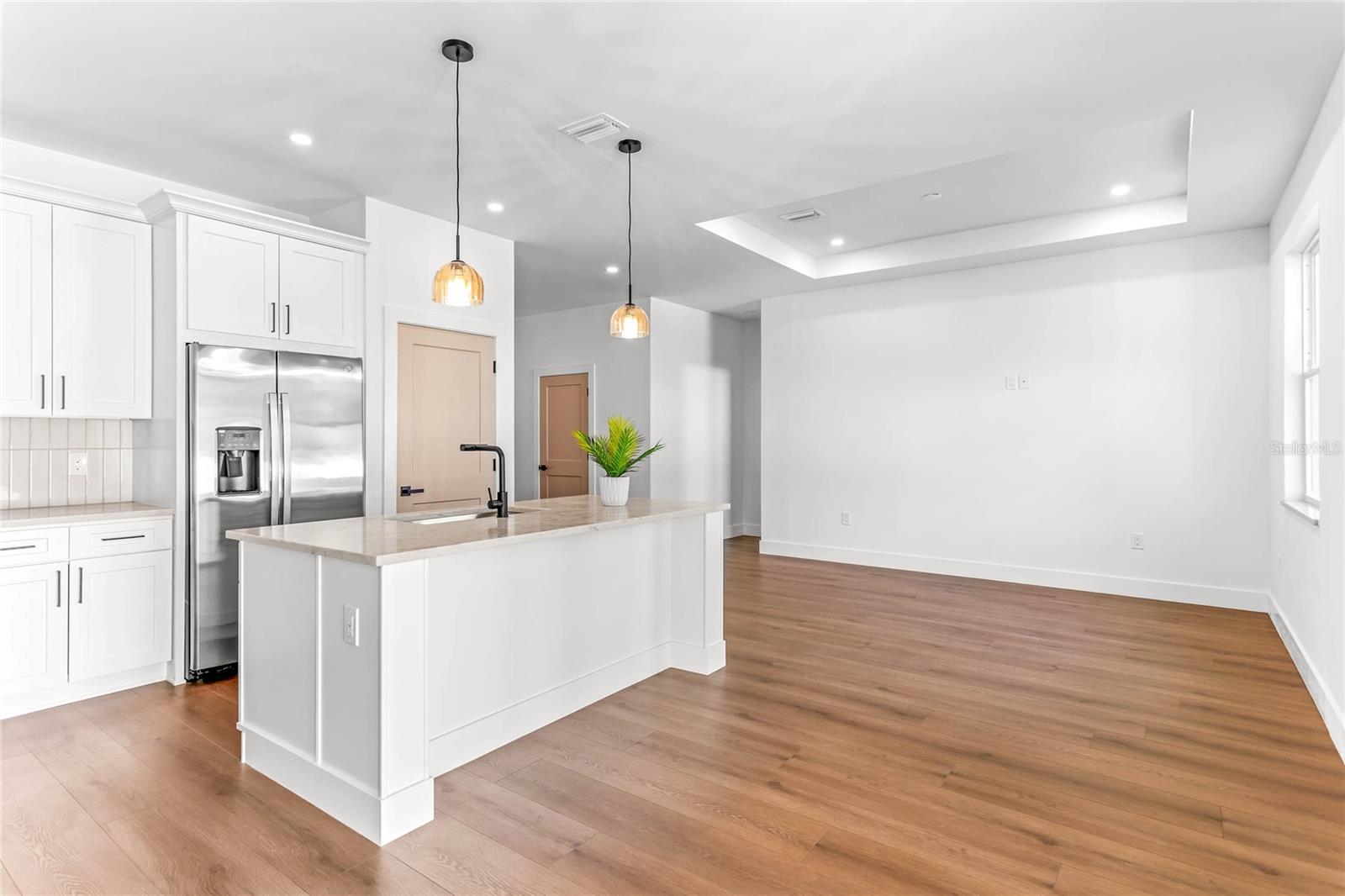 Image 10 of 37 For 3510 75th Street