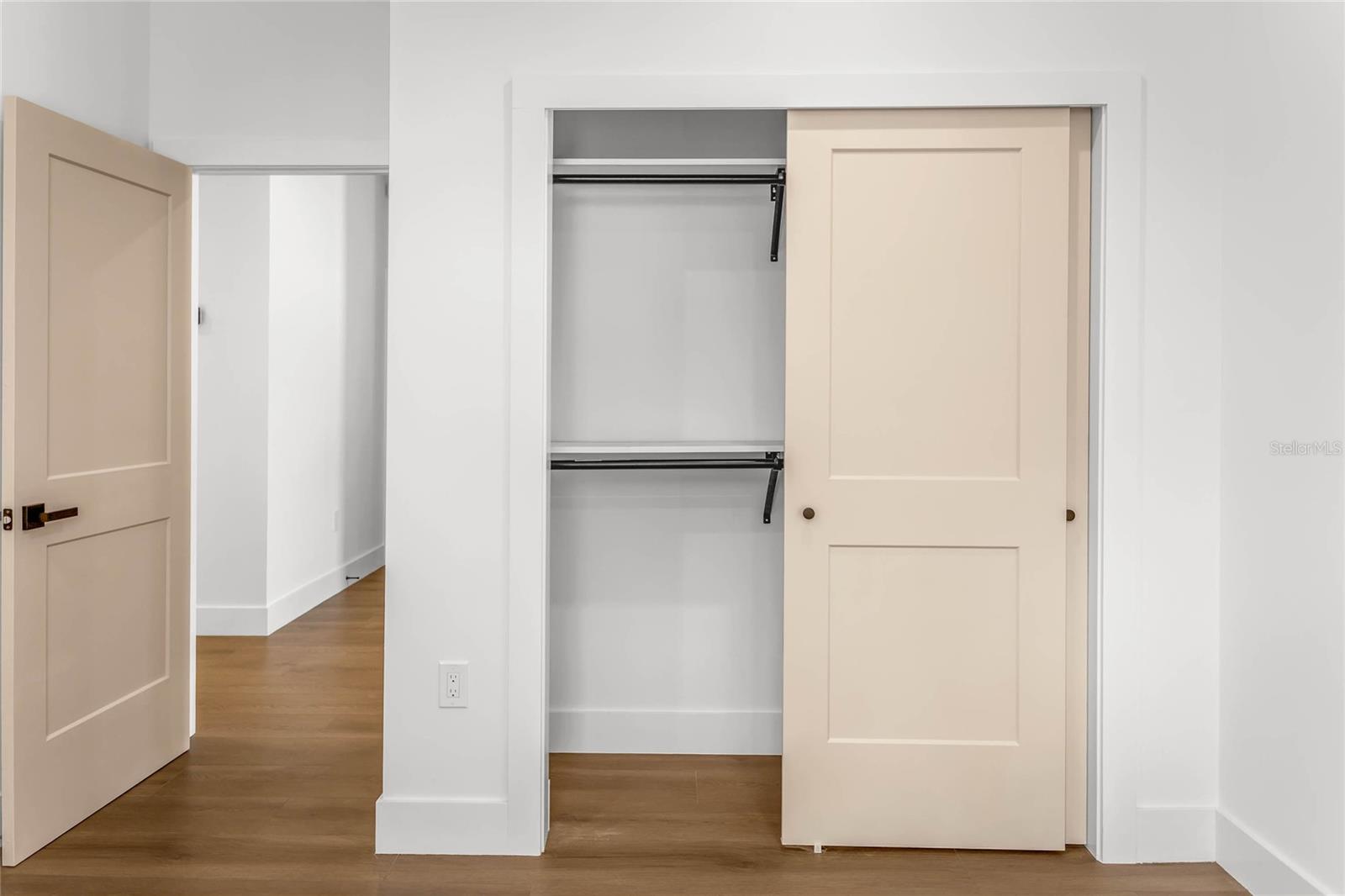 Image 20 of 37 For 3510 75th Street