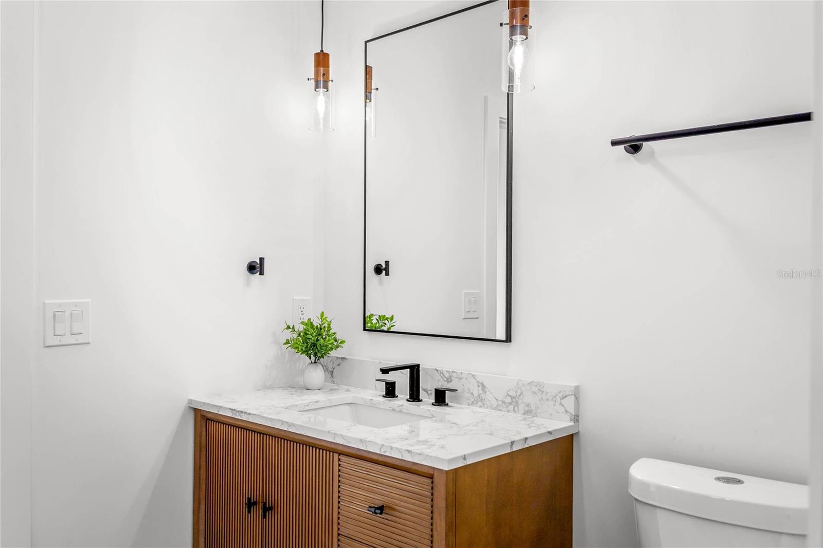 Image 21 of 37 For 3510 75th Street