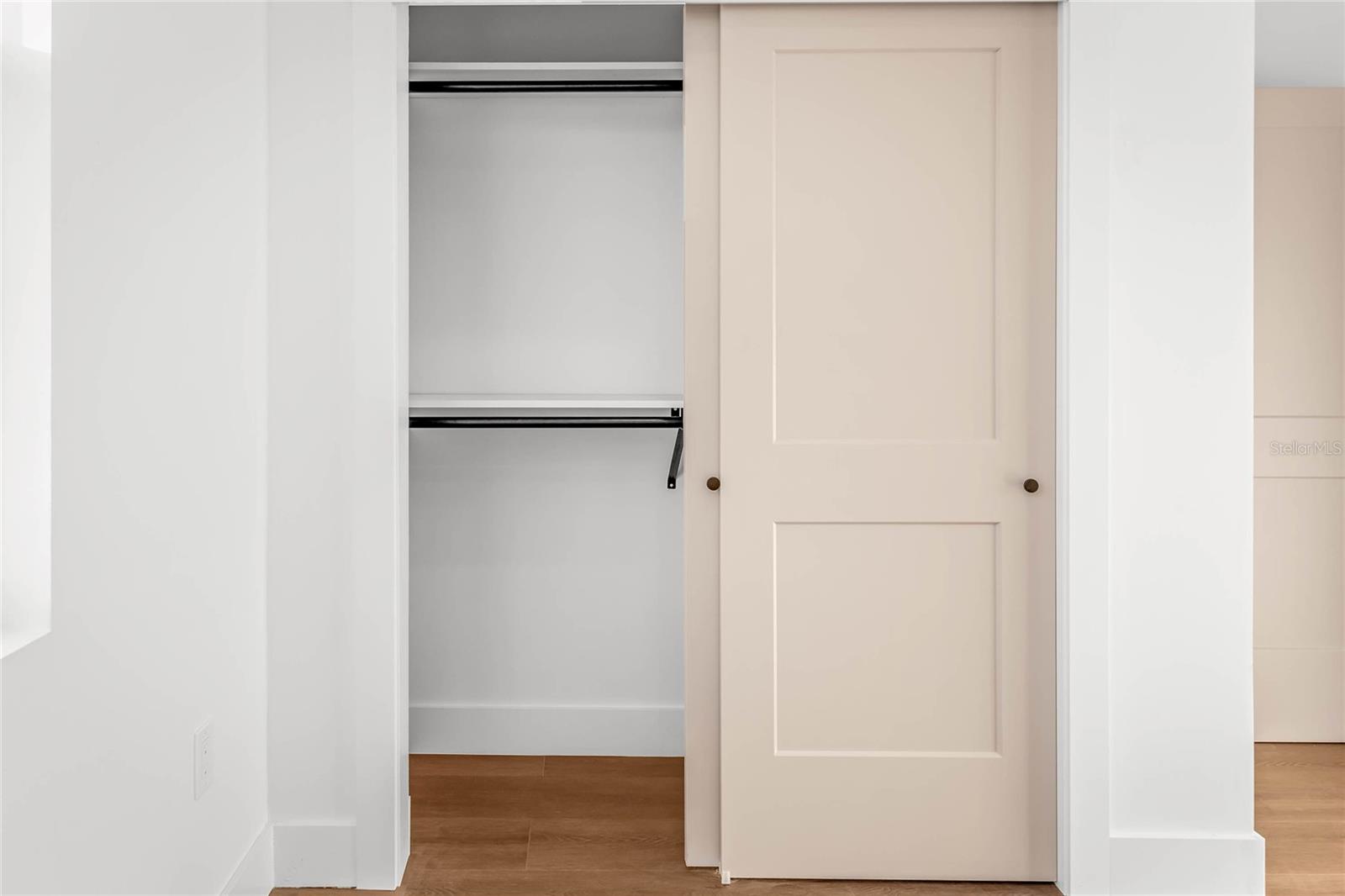 Image 26 of 37 For 3510 75th Street