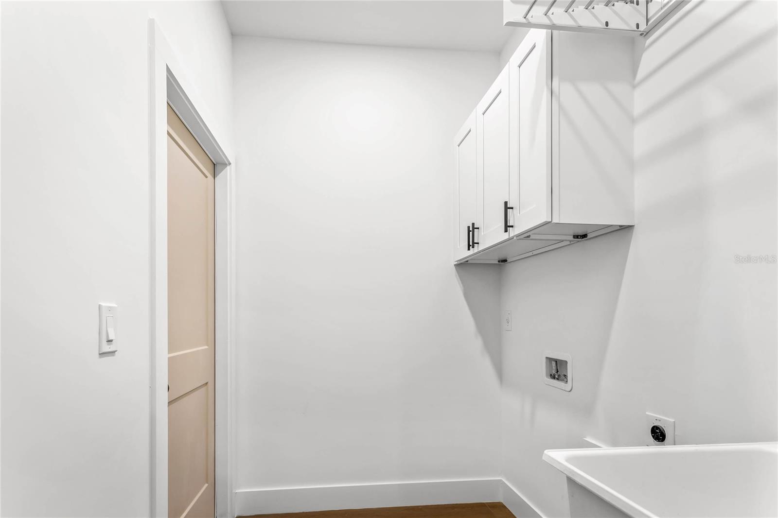 Image 28 of 37 For 3510 75th Street