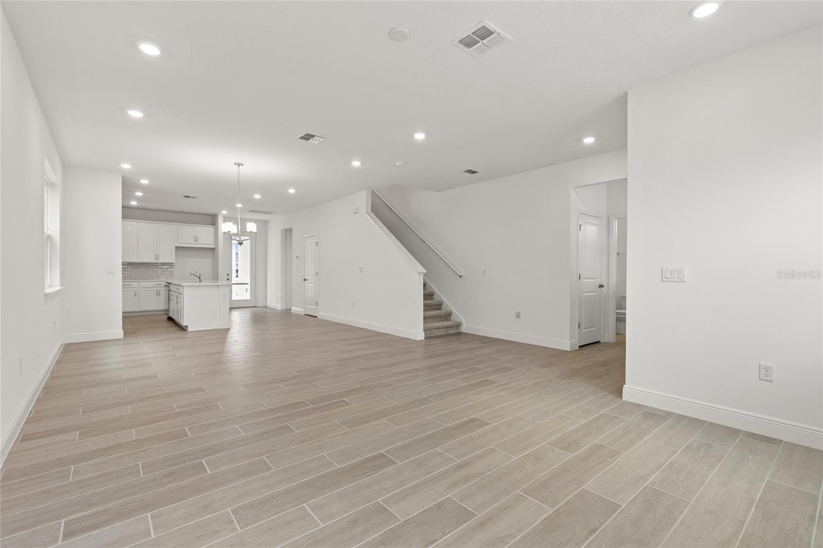 Image 5 of 45 For 5101 Waypointe Boulevard