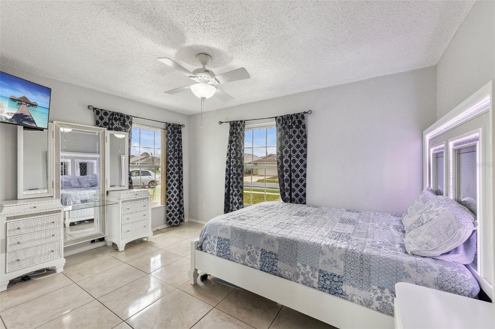 Image 16 of 25 For 5313 Barefoot Path