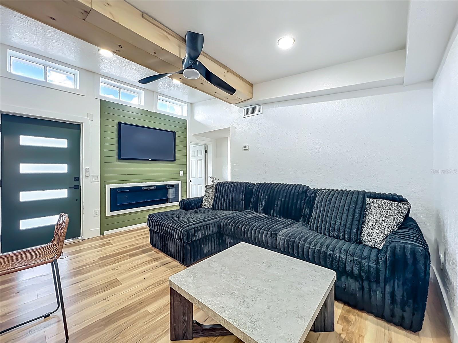 Image 13 of 53 For 207 Balsam Drive