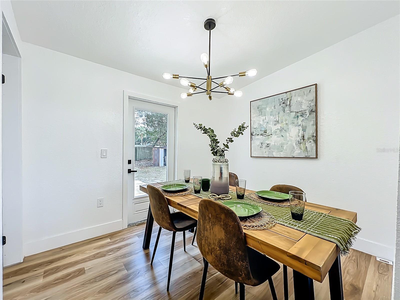 Image 26 of 53 For 207 Balsam Drive