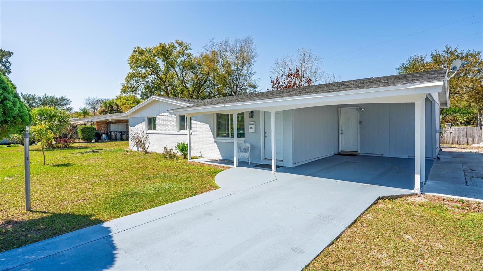 Image 31 of 34 For 410 Santiago Avenue