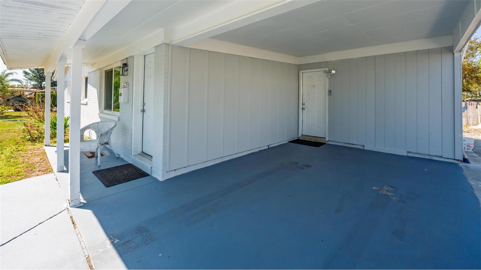 Image 33 of 34 For 410 Santiago Avenue