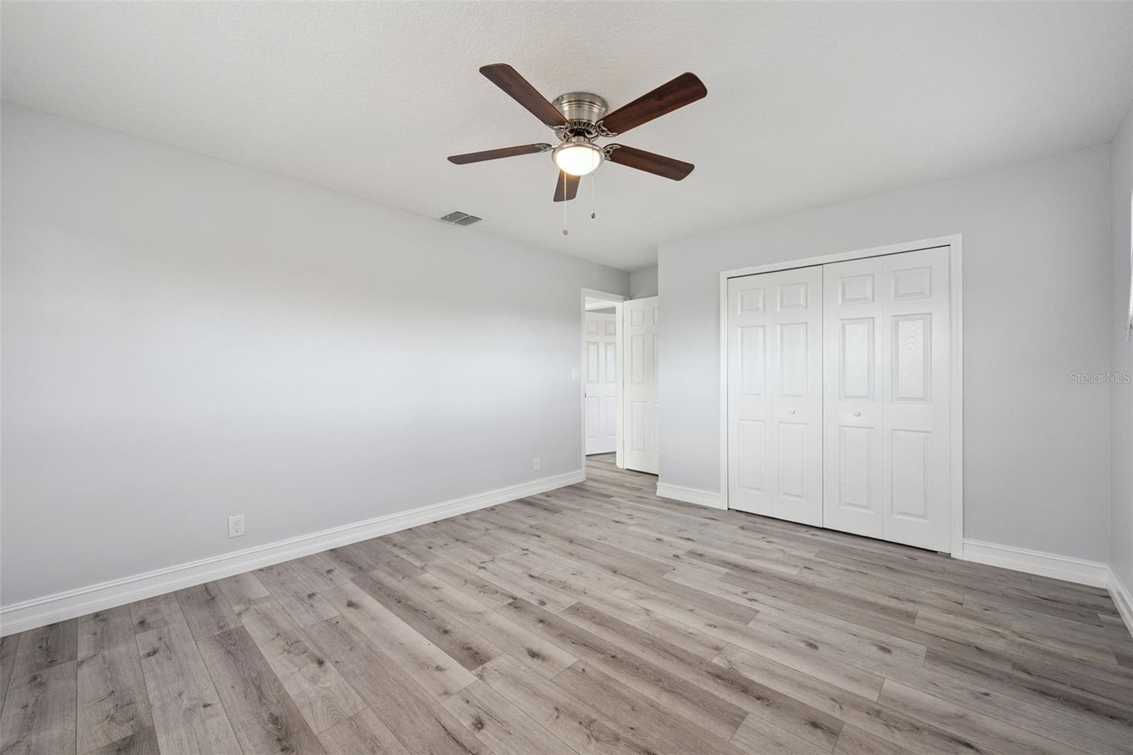 Image 20 of 27 For 6602 Henrich Drive