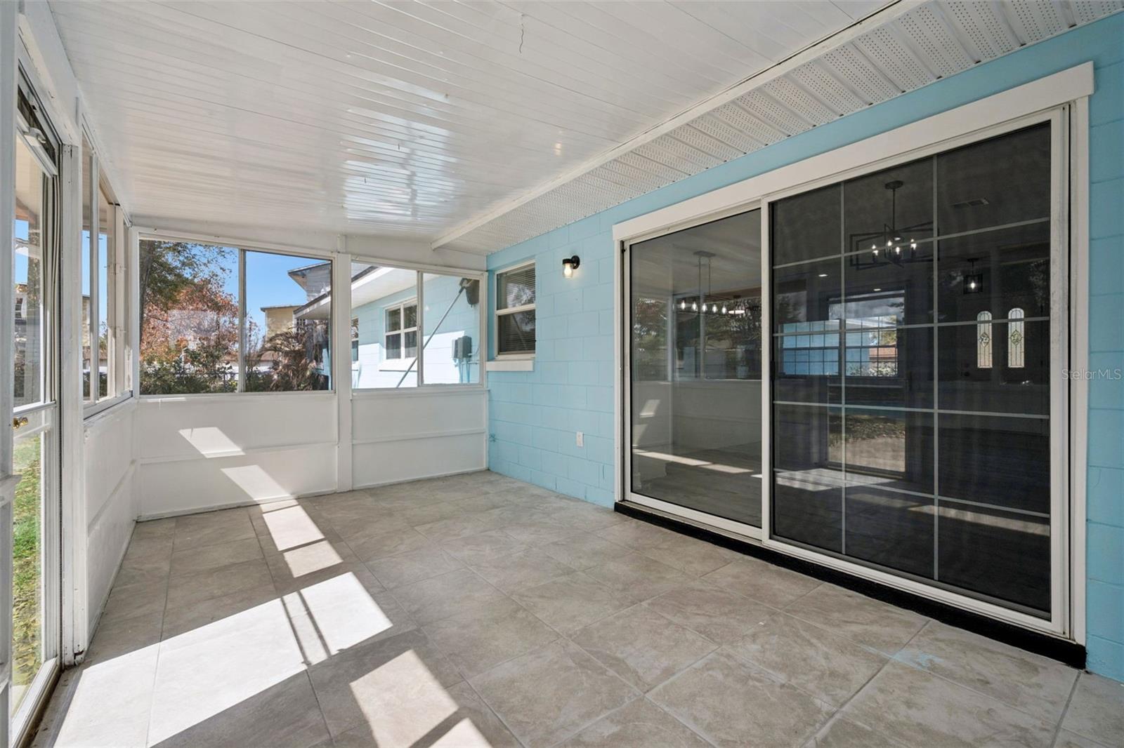 Image 24 of 27 For 6602 Henrich Drive