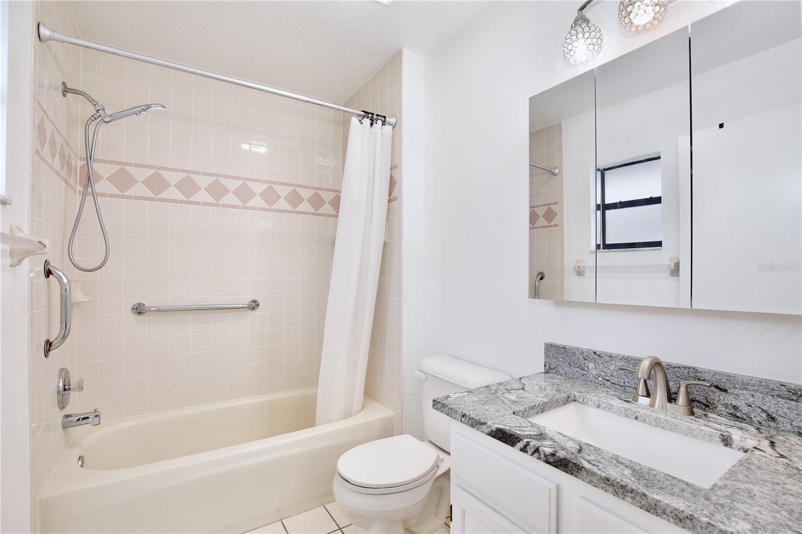 Image 14 of 27 For 735 Chris Court