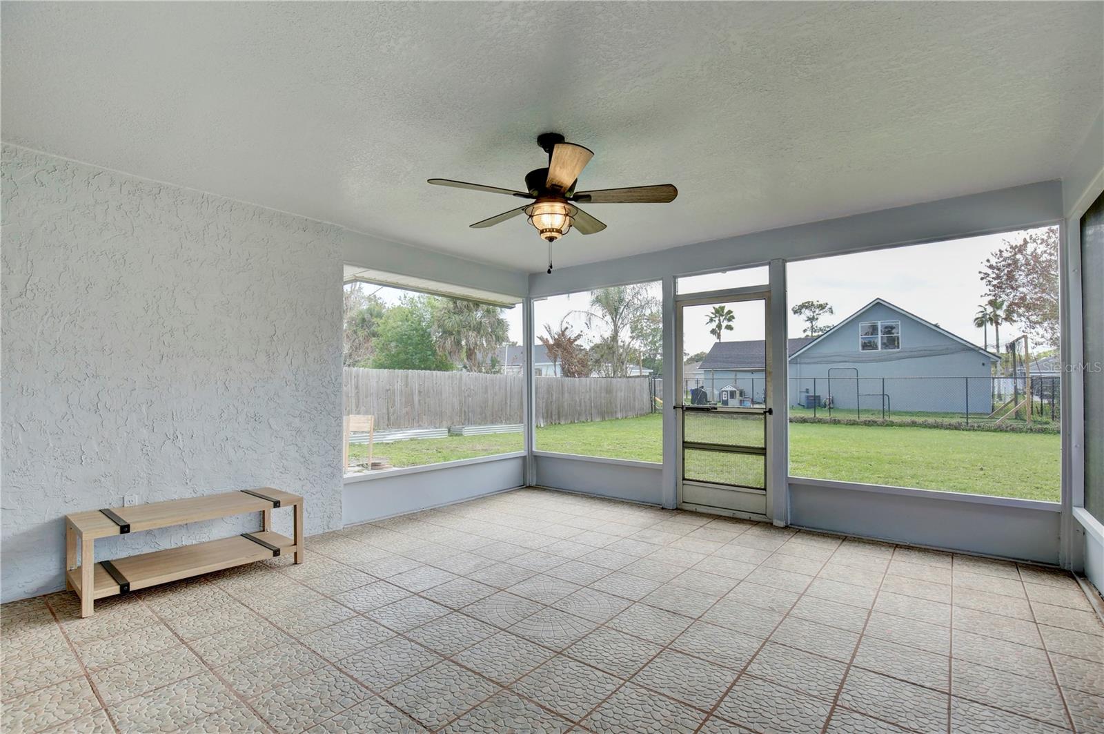 Image 22 of 27 For 735 Chris Court