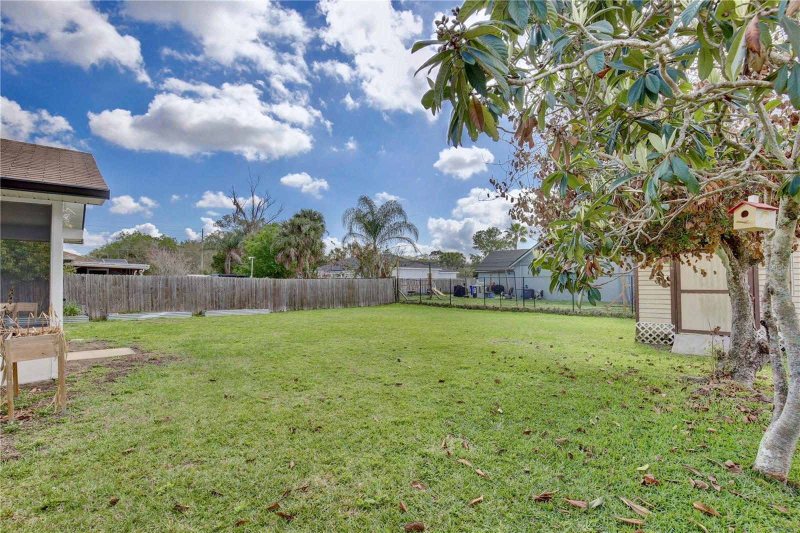 Image 23 of 27 For 735 Chris Court