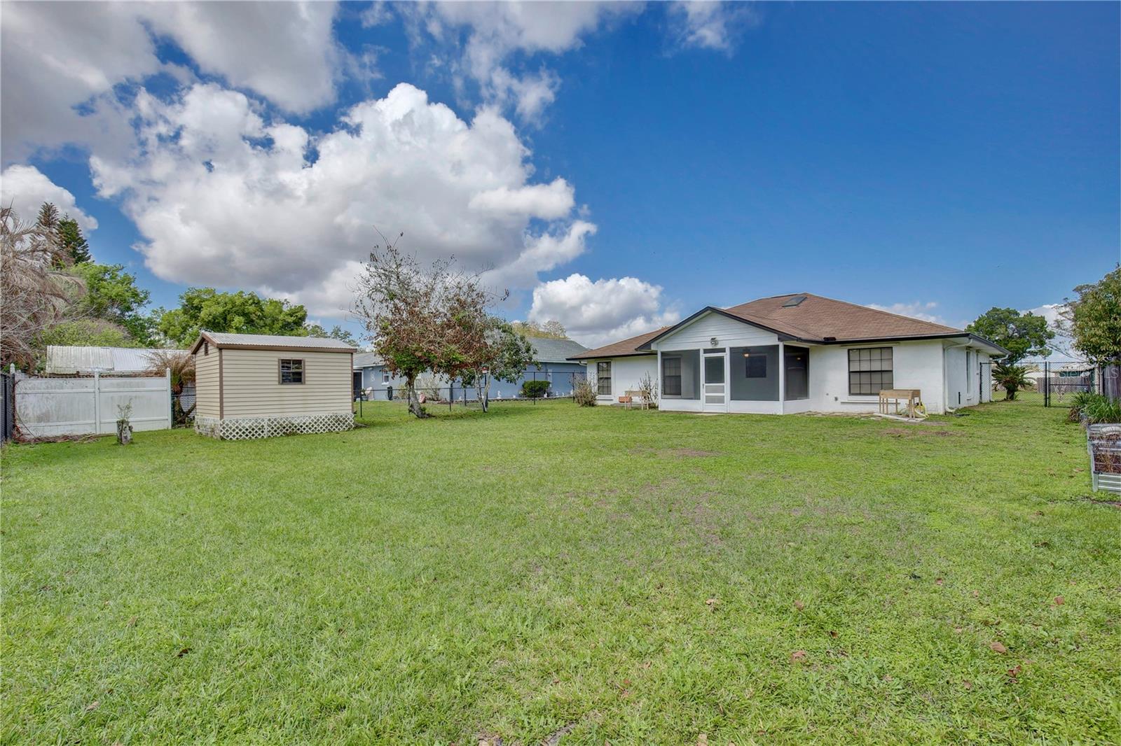 Image 26 of 27 For 735 Chris Court