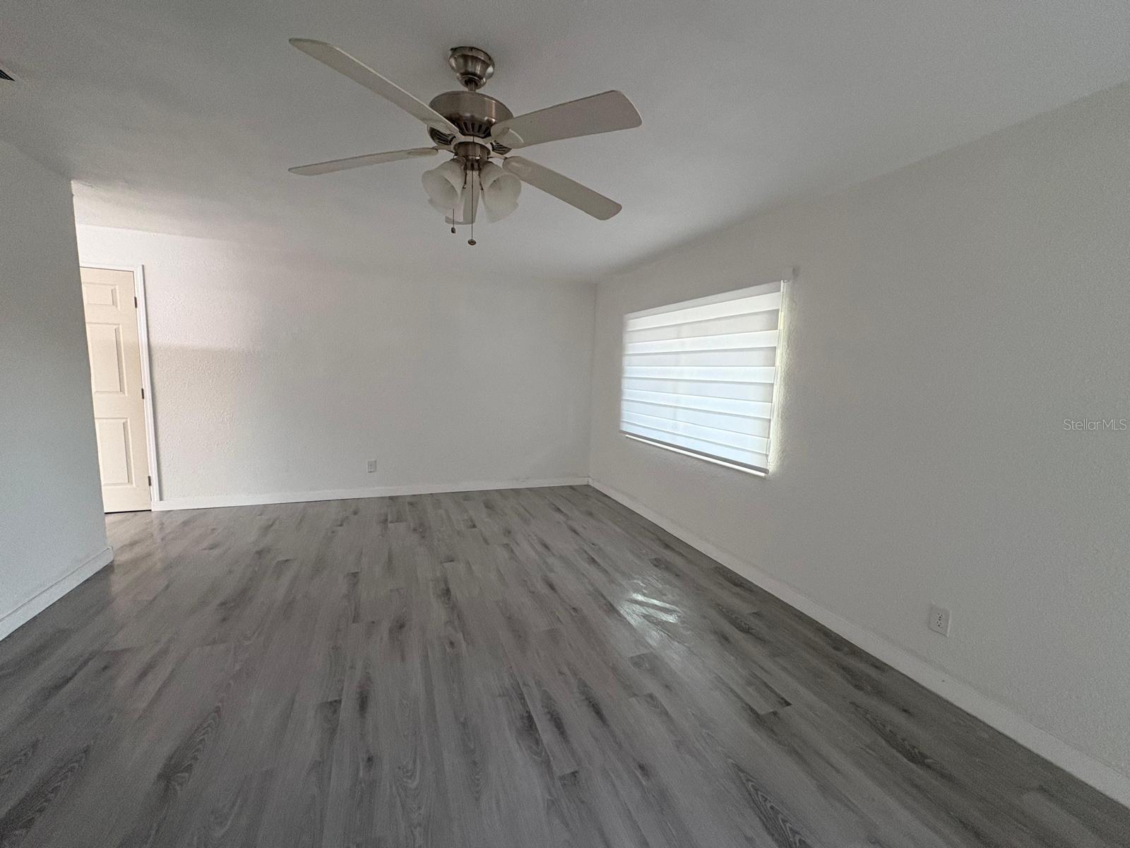 Image 3 of 14 For 793 Aspen Drive