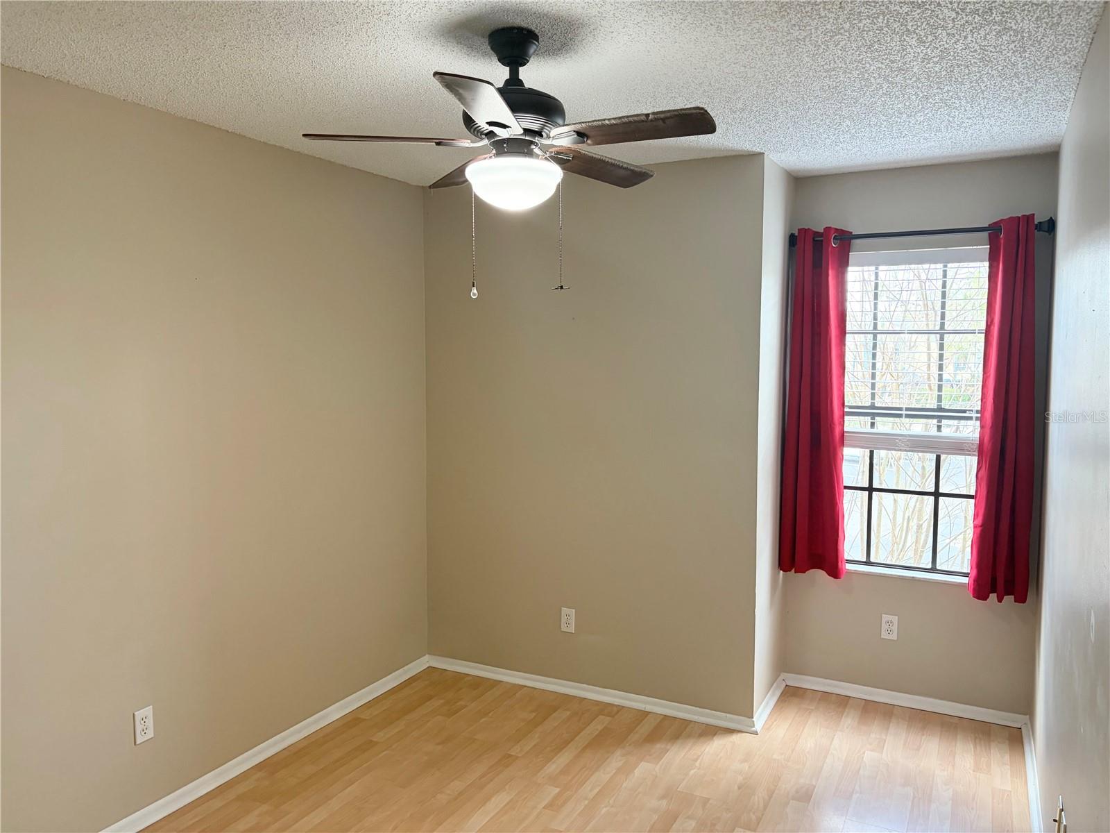 Image 17 of 26 For 2941 Lowell Court