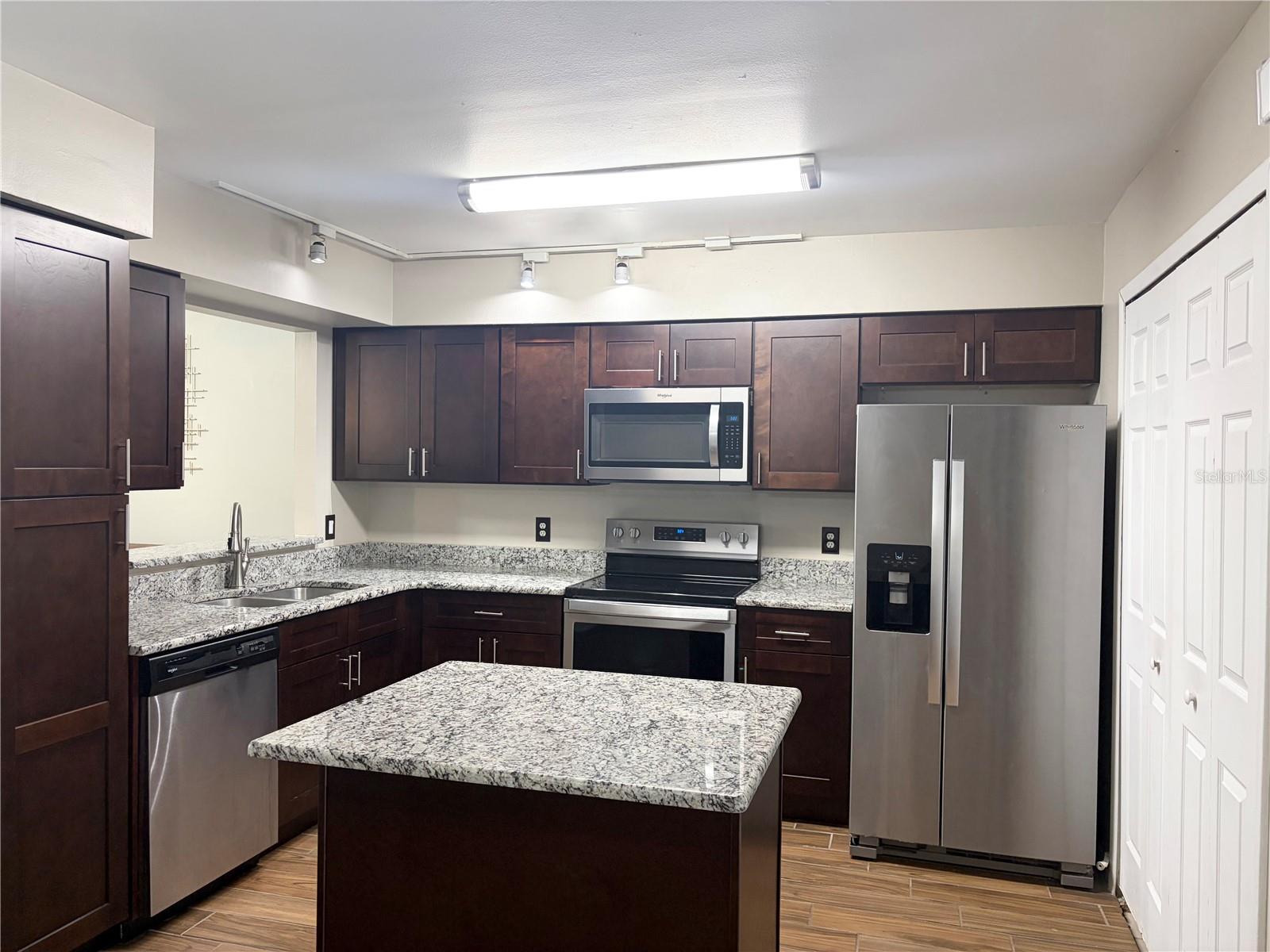 Image 3 of 26 For 2941 Lowell Court