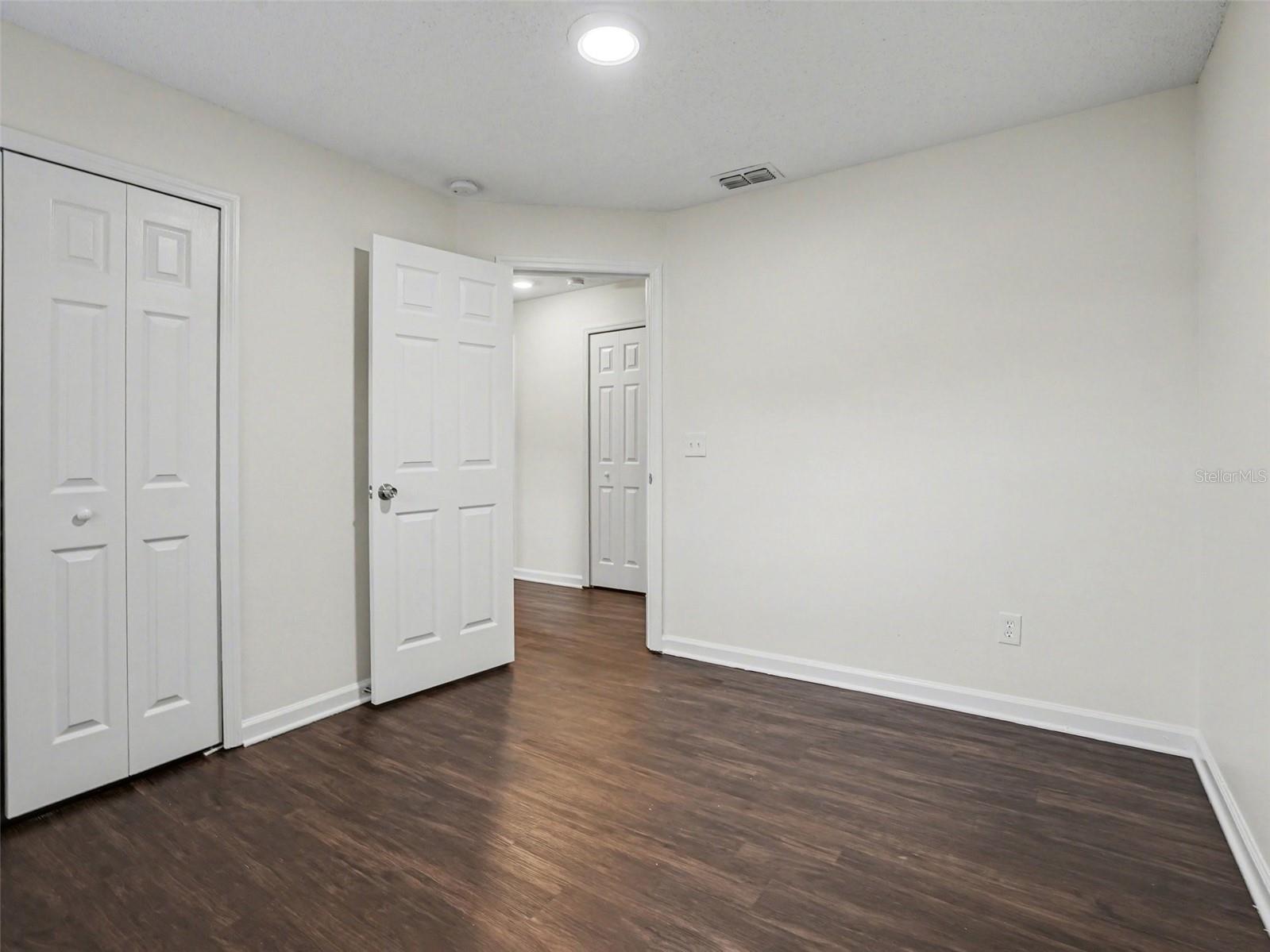 Image 17 of 27 For 6673 Bouganvillea Crescent Drive