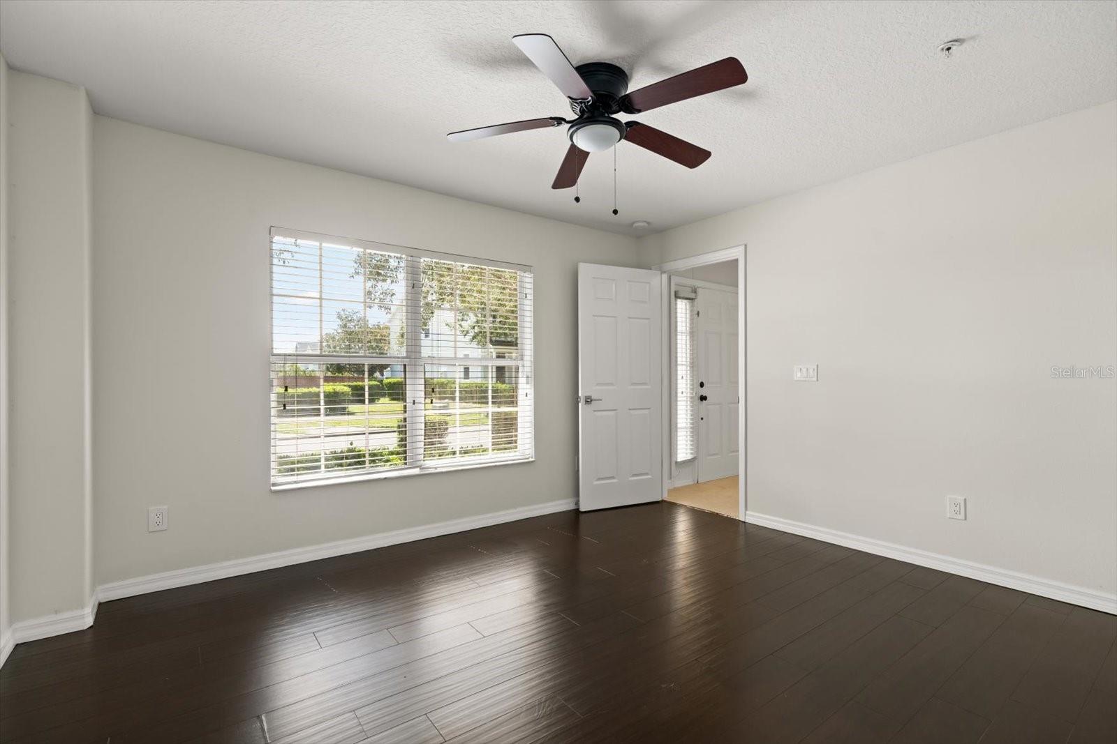 Image 5 of 37 For 1828 Grand Rue Drive