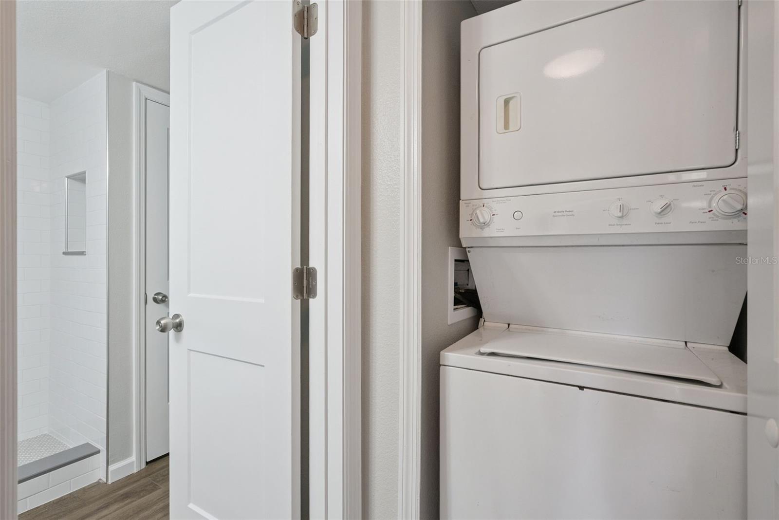 Image 16 of 20 For 3154 Plaza Terrace Drive 3154