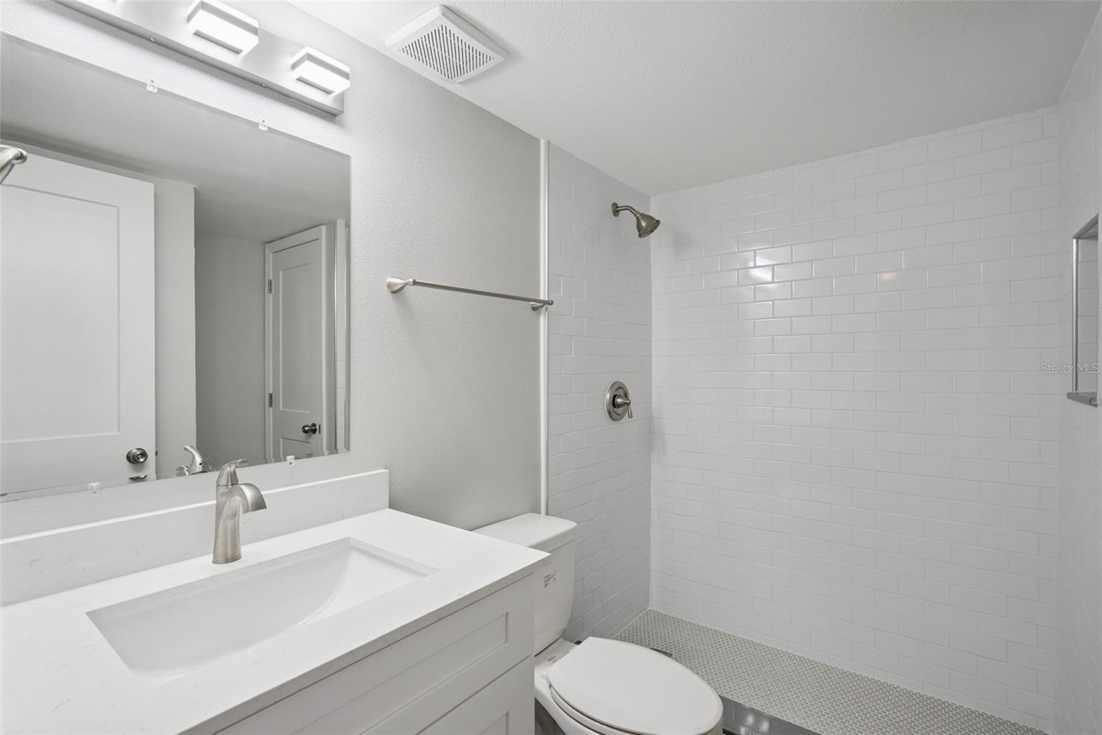 Image 9 of 20 For 3154 Plaza Terrace Drive 3154