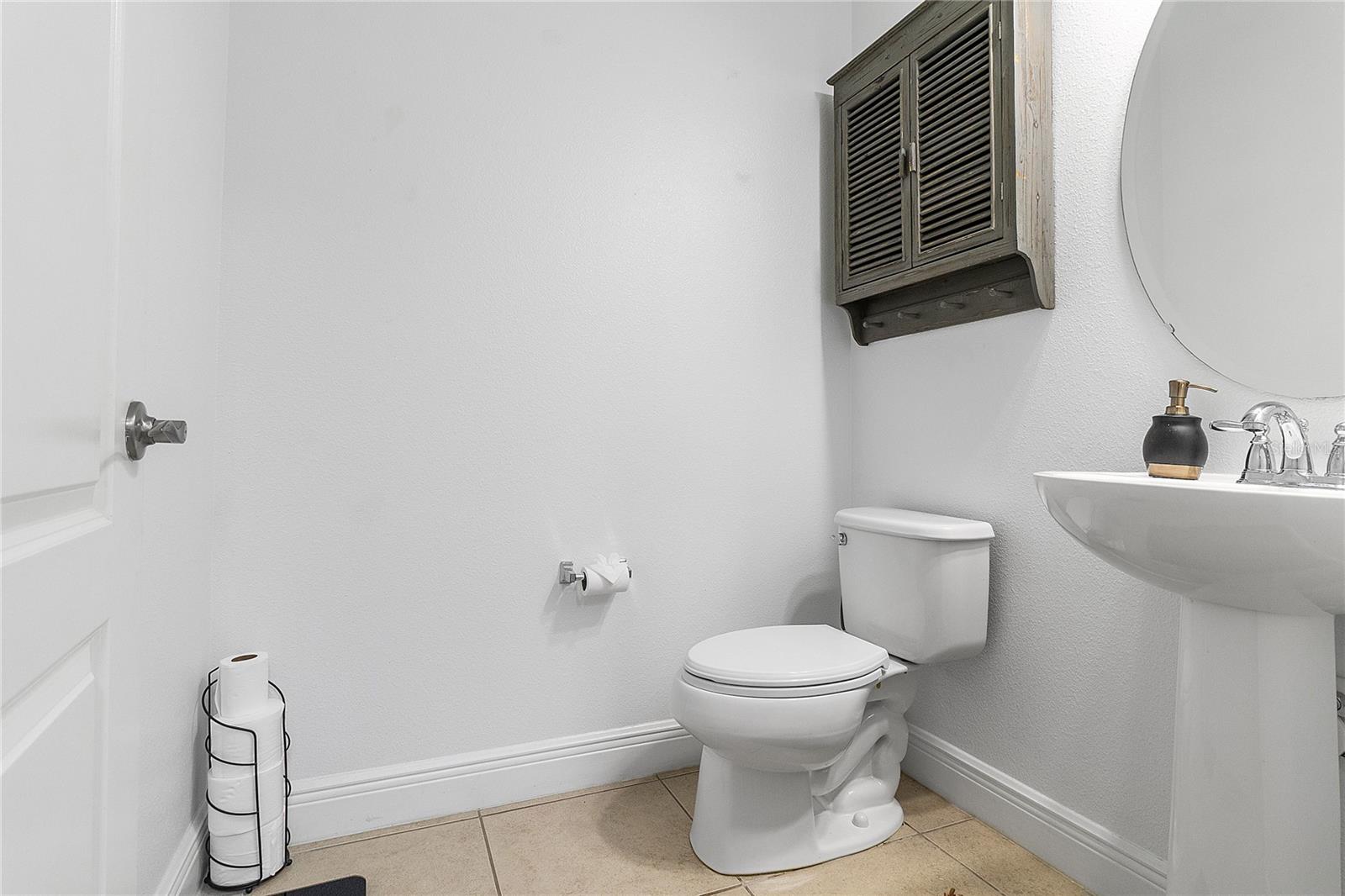 Image 17 of 22 For 940 Lobelia Drive