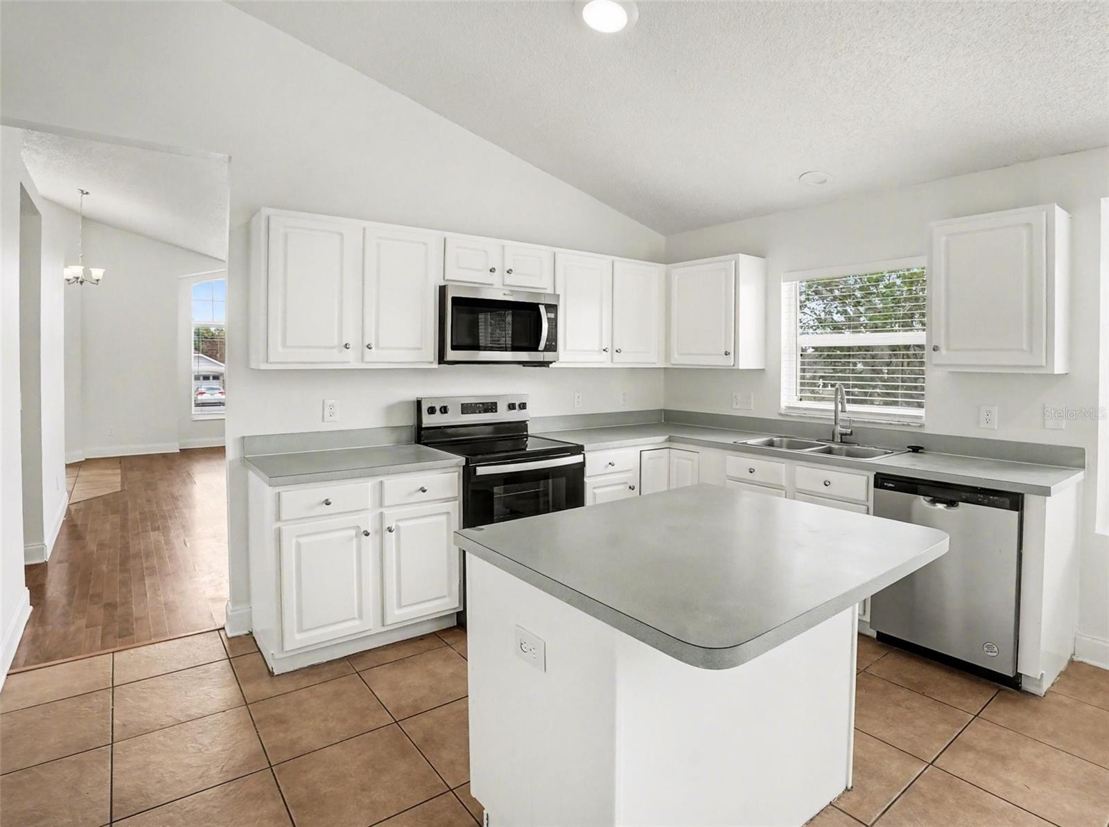 Image 9 of 26 For 7242 Minippi Drive