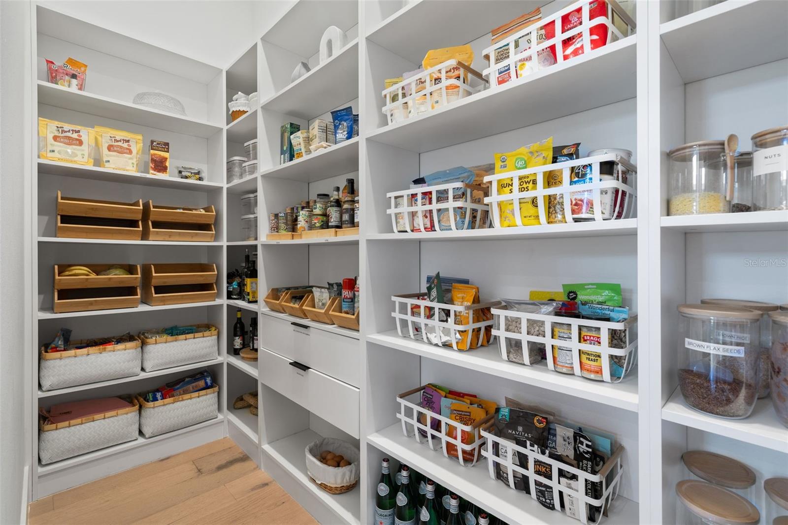 Image 11 of 71 For 16832 Vinci Way