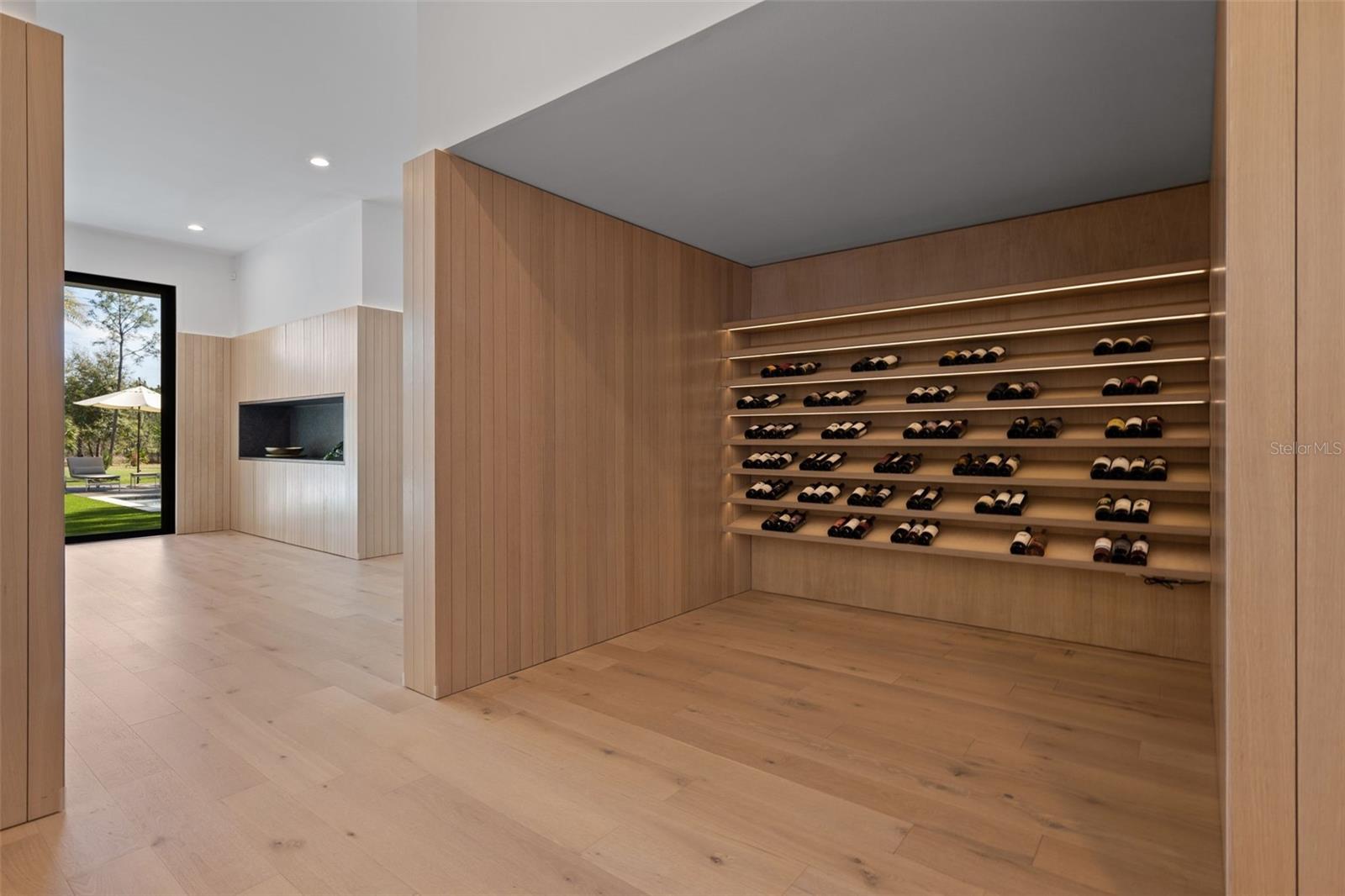 Image 15 of 71 For 16832 Vinci Way