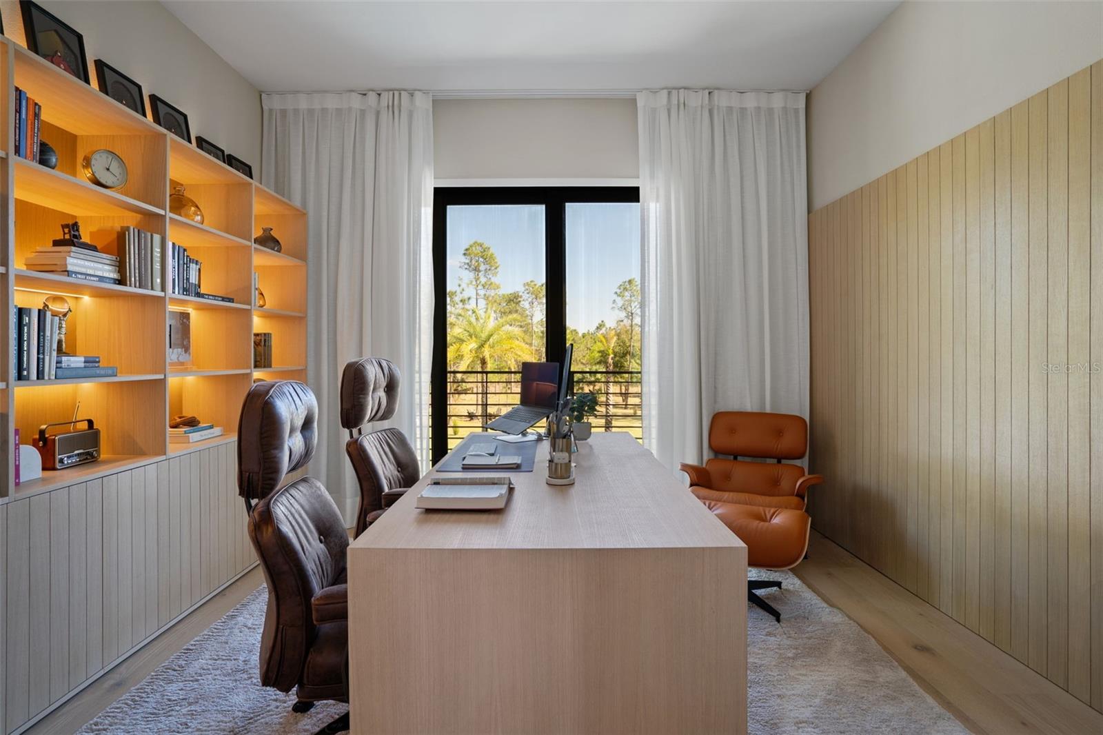 Image 37 of 71 For 16832 Vinci Way