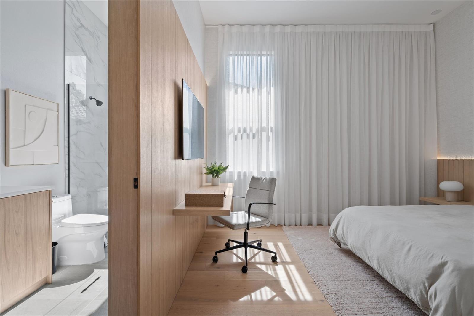 Image 47 of 71 For 16832 Vinci Way