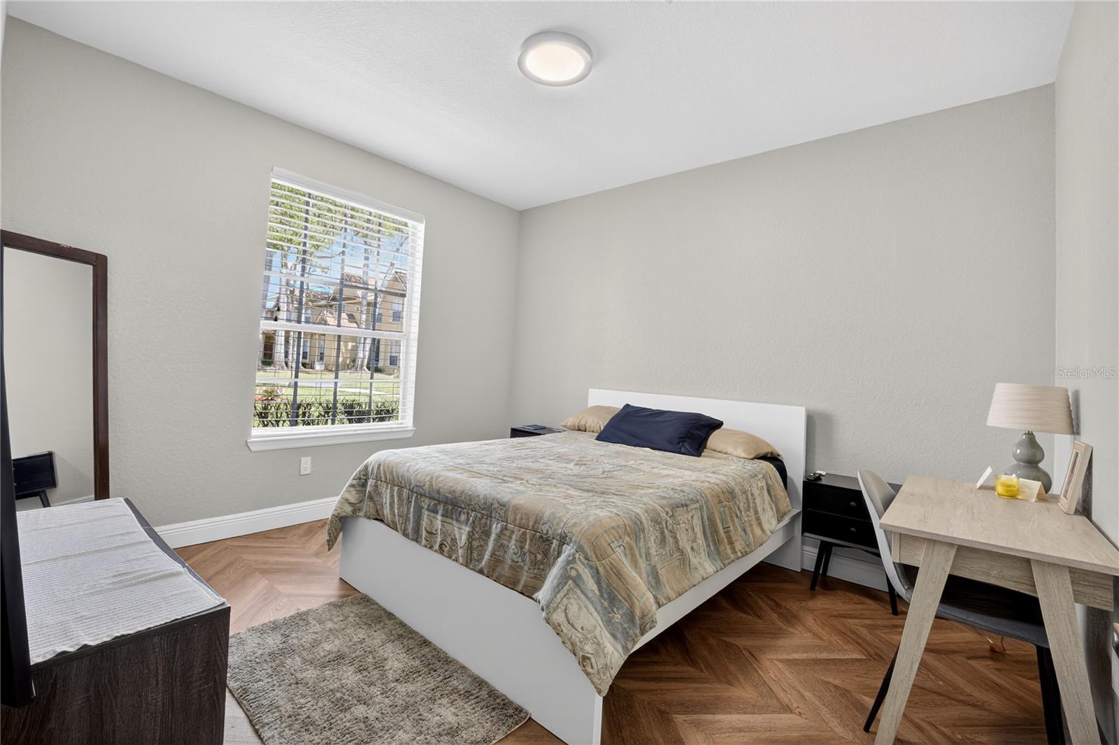 Image 4 of 25 For 839 Grand Regency Point 104