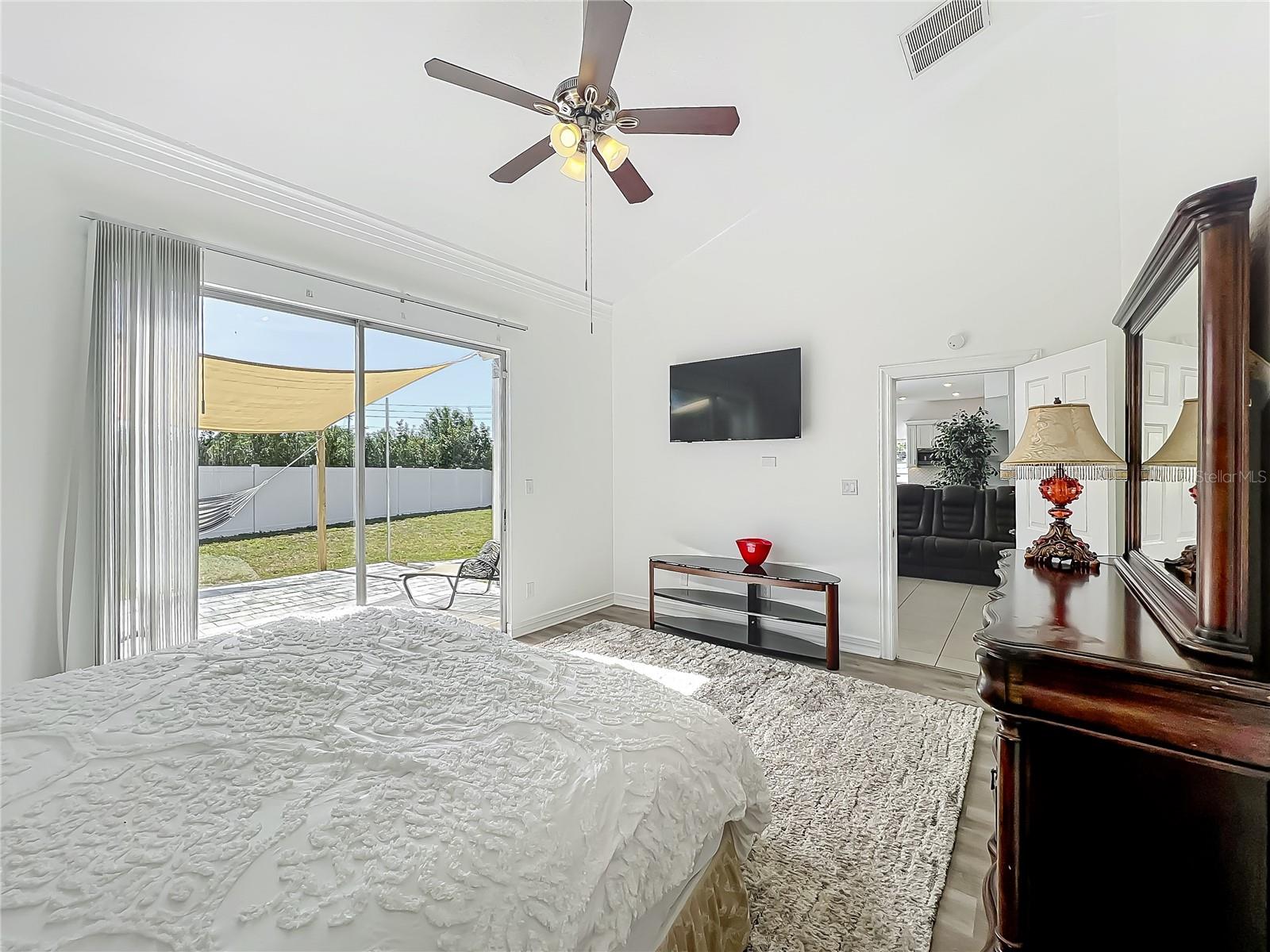 Image 21 of 47 For 119 Killington Way