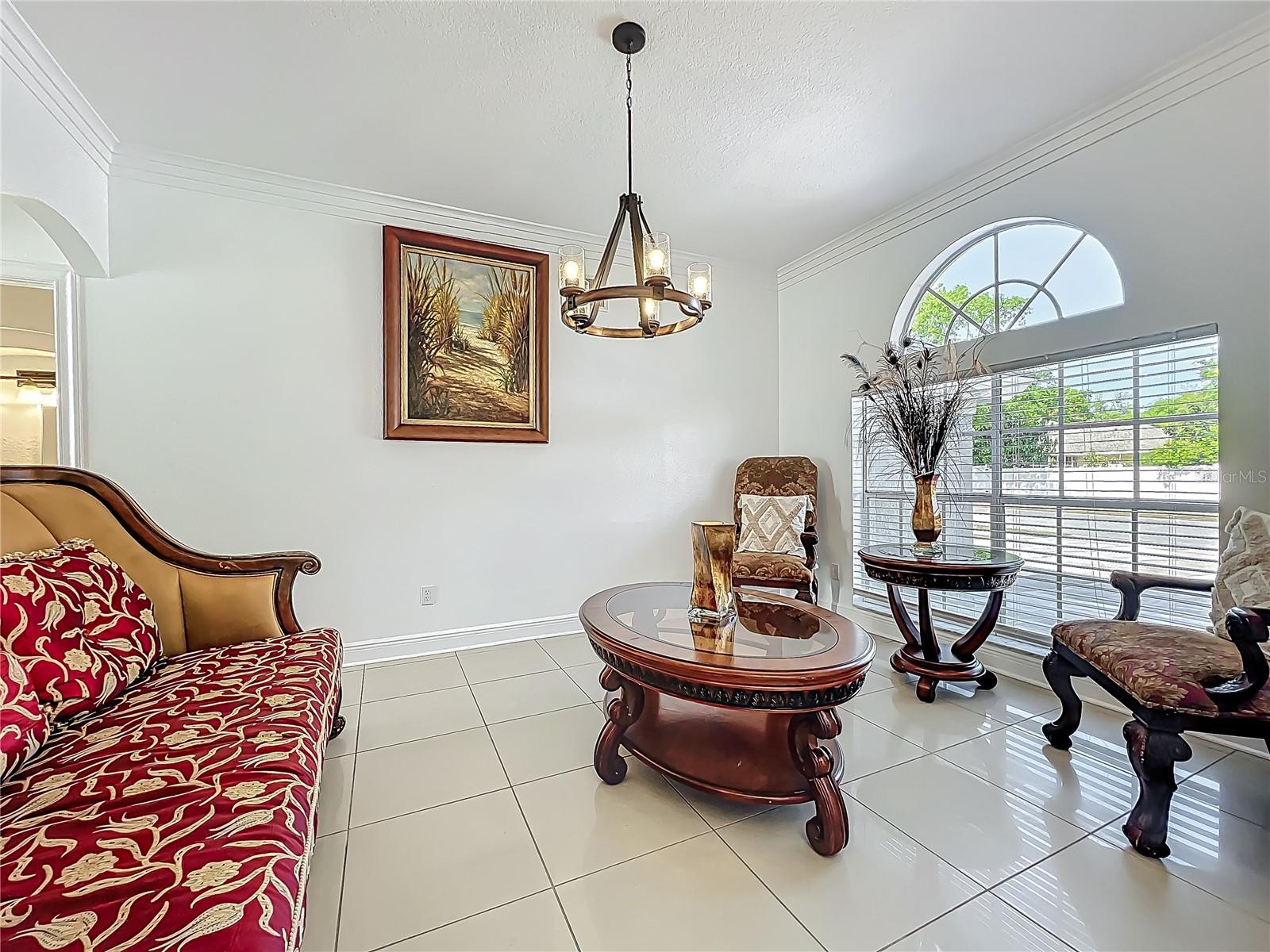 Image 4 of 47 For 119 Killington Way