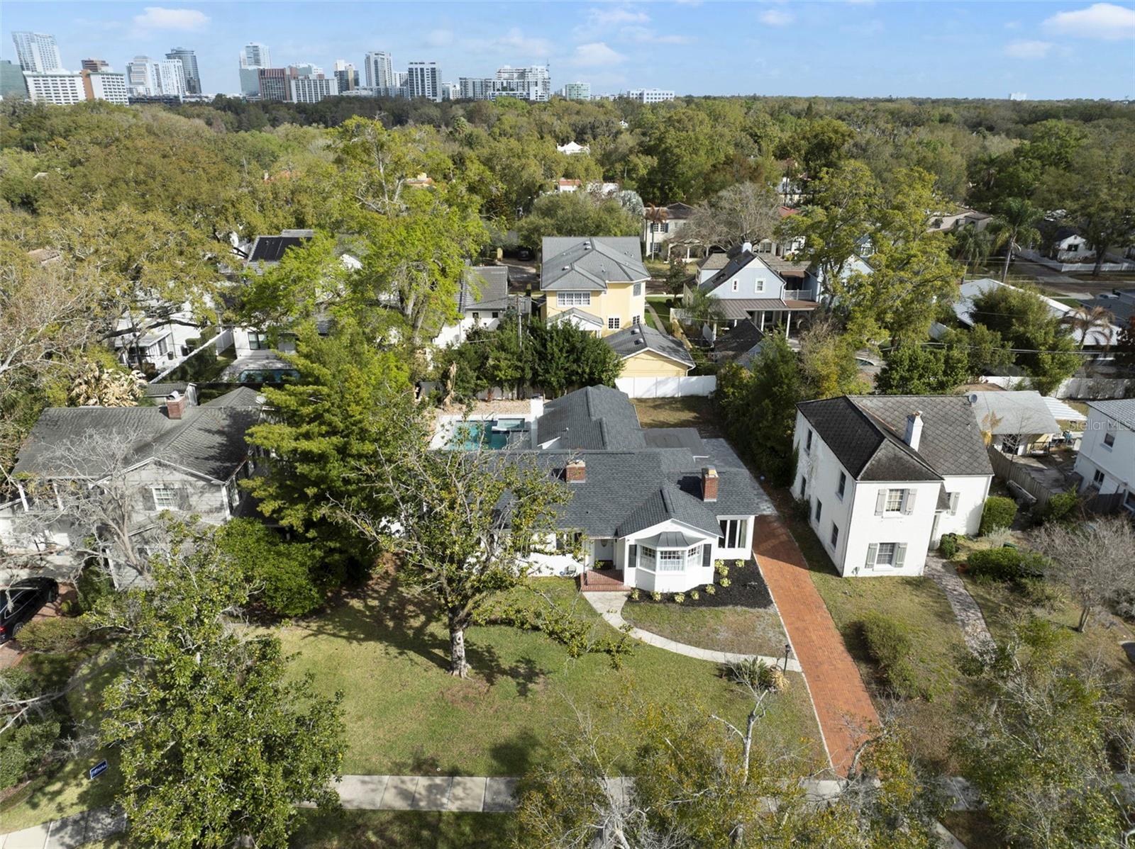 Image 2 of 52 For 515 Florida Street